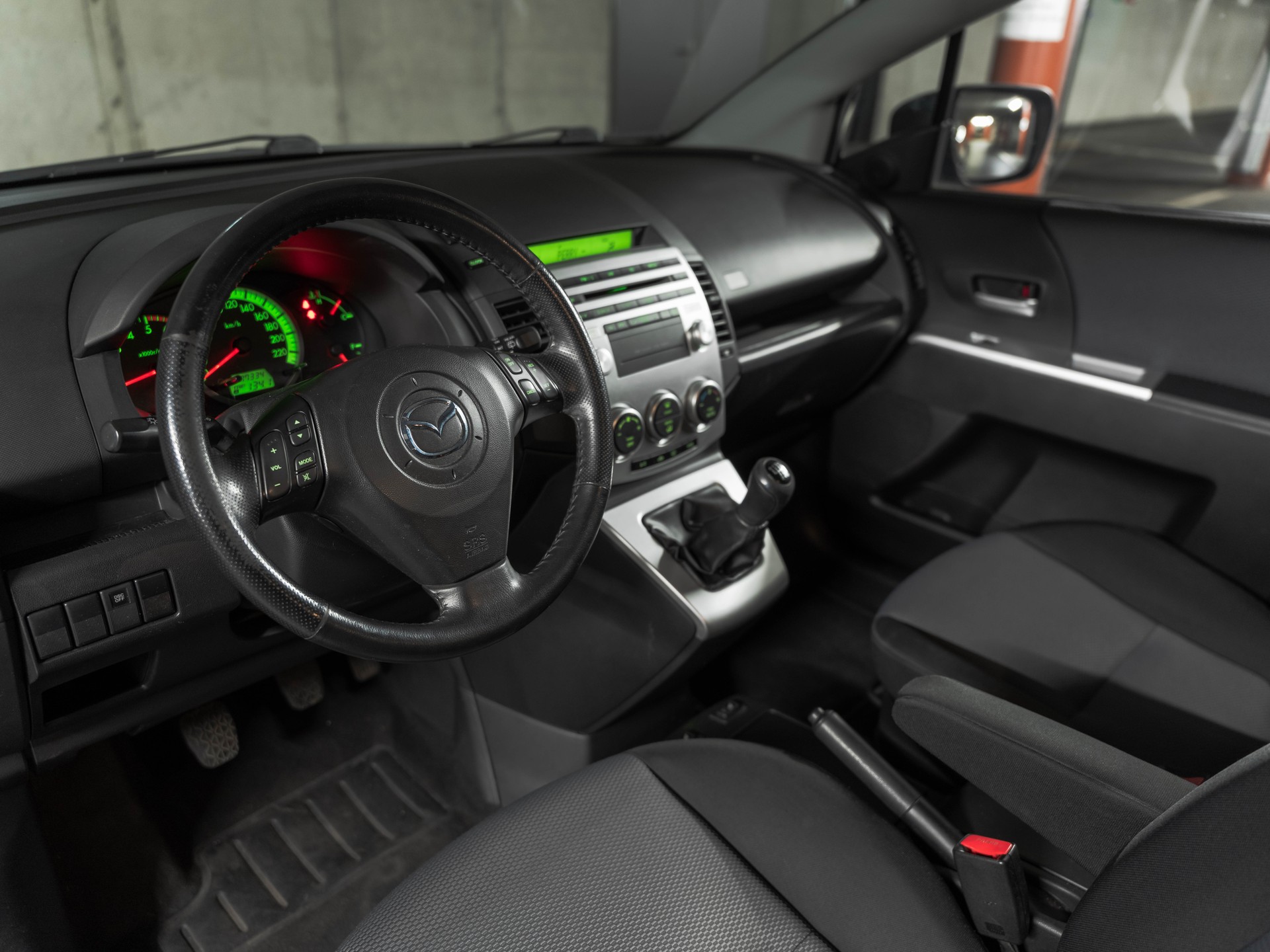 MAZDA 5 2.0d 16V Sport-image-20
