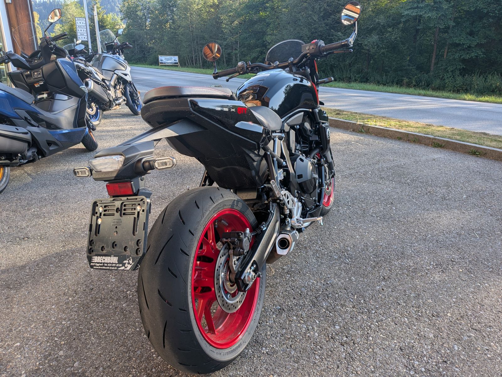SUZUKI GSX 8TT-image-5