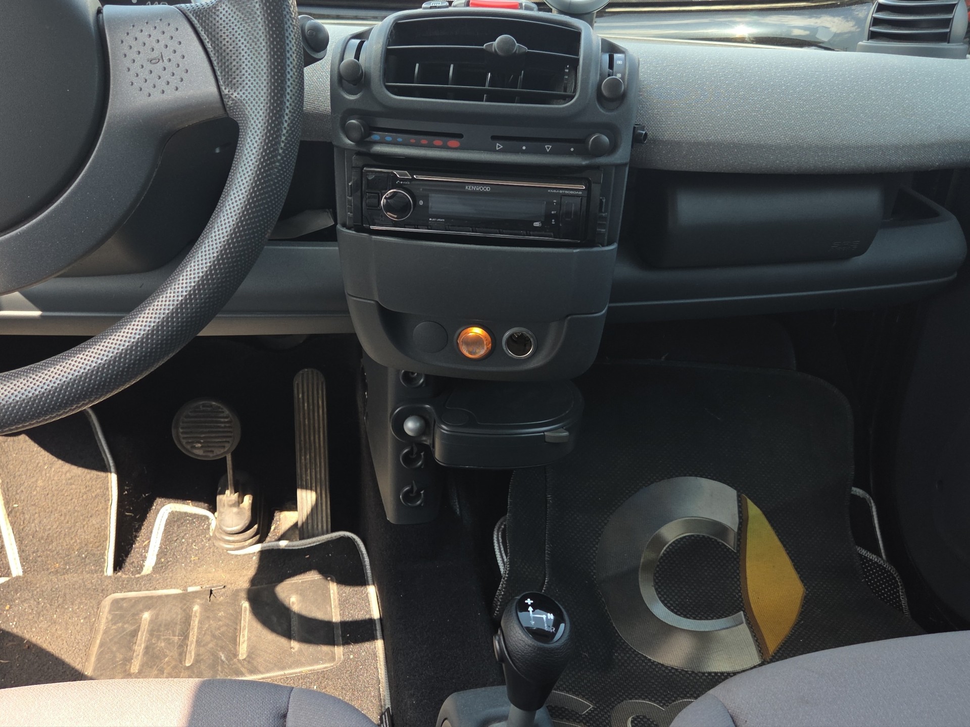 SMART fortwo pure-image-10