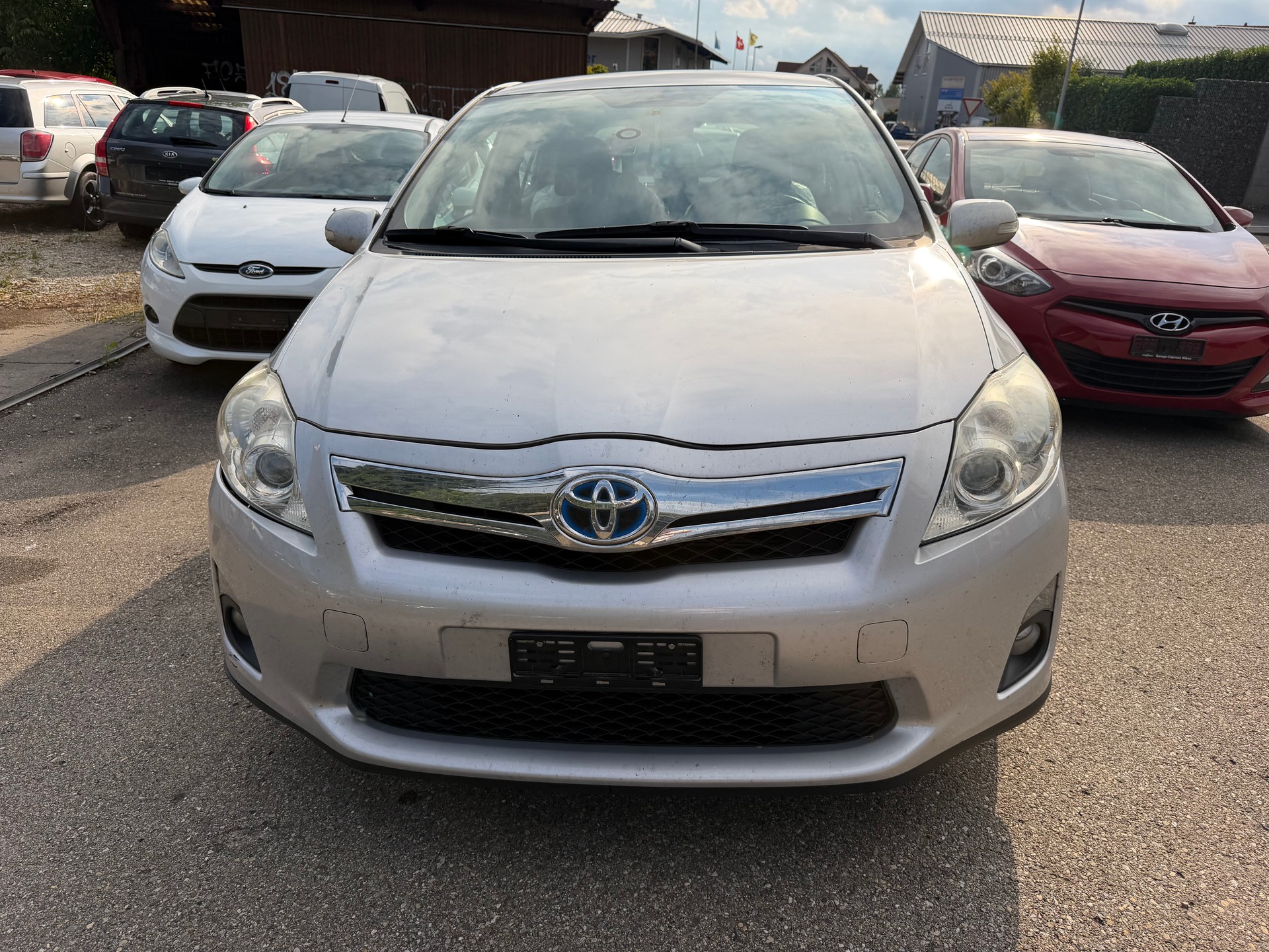 TOYOTA Auris 1.8 16V HSD Linea Luna-image-0