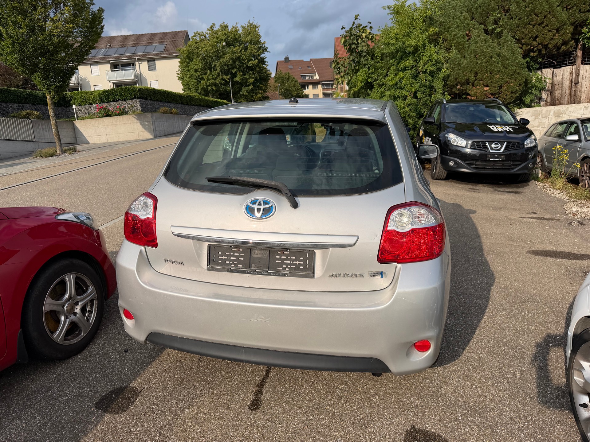 TOYOTA Auris 1.8 16V HSD Linea Luna-image-2