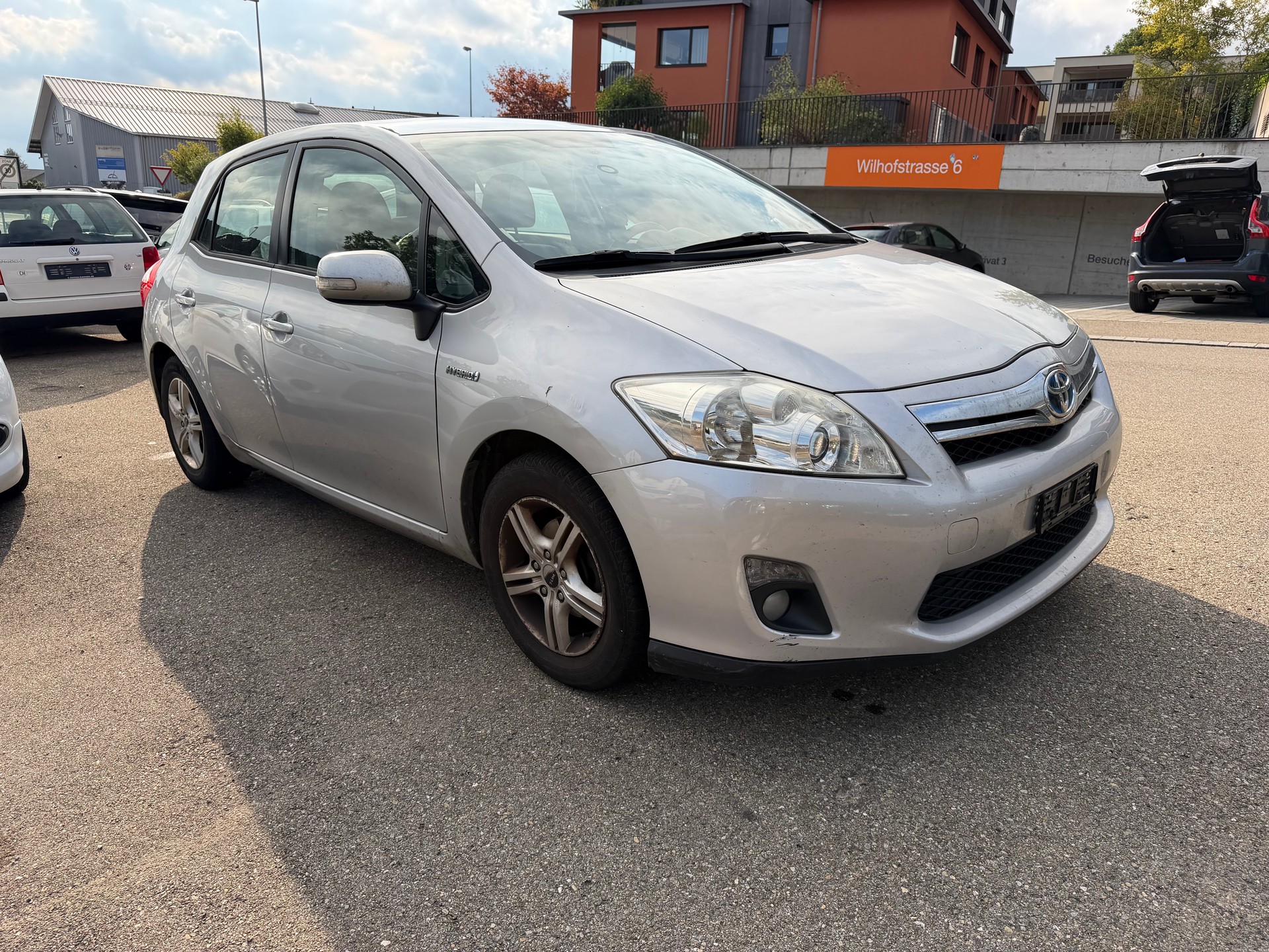 TOYOTA Auris 1.8 16V HSD Linea Luna-image-6