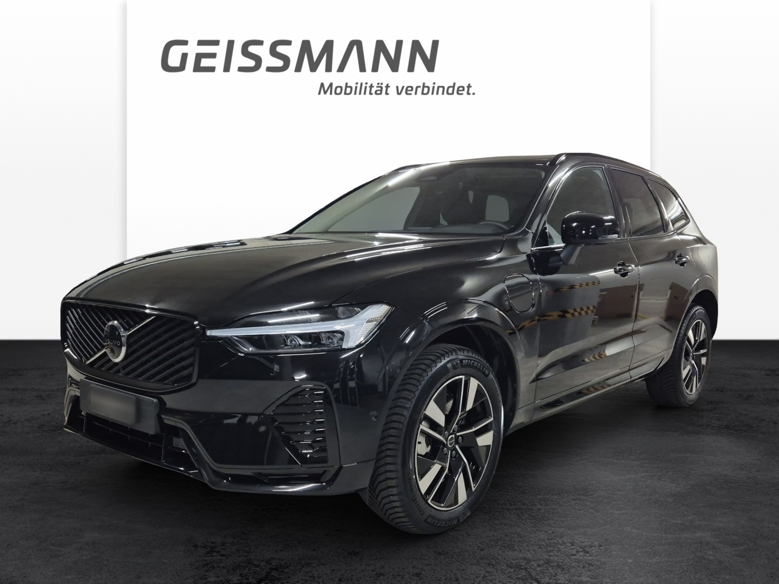 VOLVO XC60 2.0 T6 TE Plus Dark eAWD