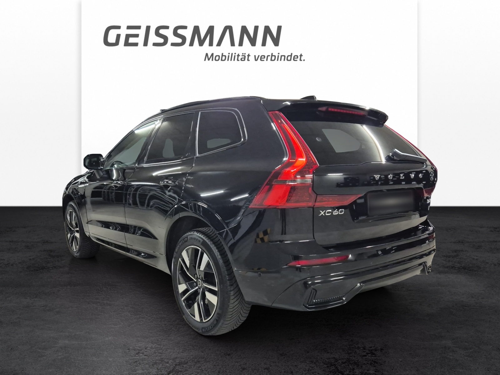 VOLVO XC60 2.0 T6 TE Plus Dark eAWD-image-7