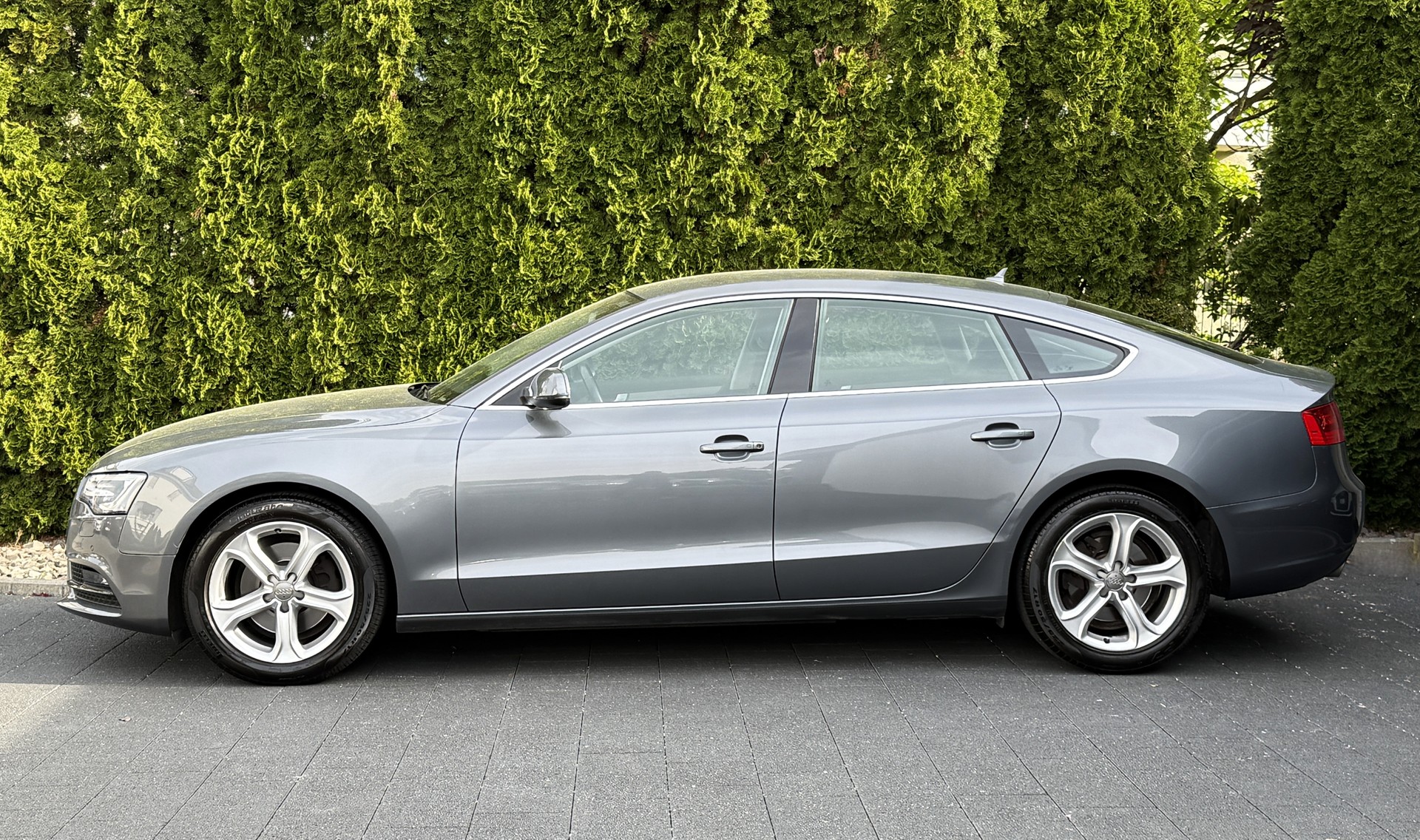 AUDI A5 Sportback 2.0 TDI multitronic / Frisch ab MFK / 5Plätzer-image-5