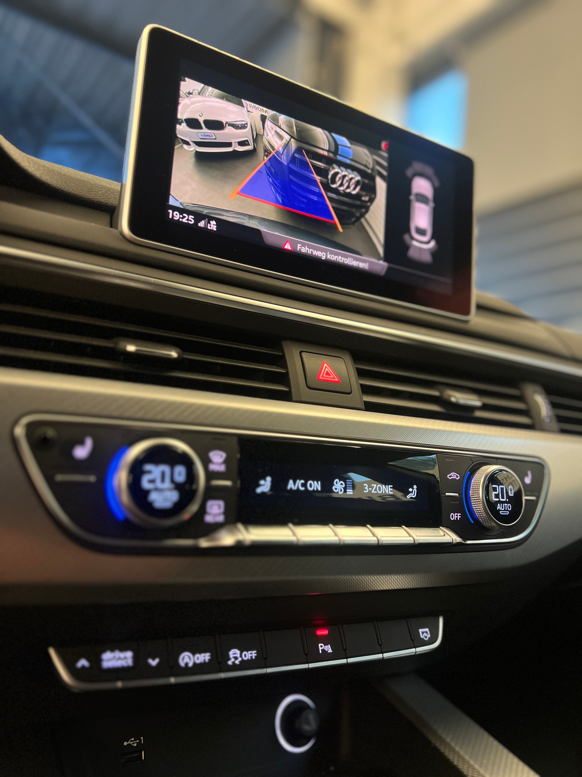 AUDI A5 Sportback 2.0 40 TDI Sport S-Tronic-image-12