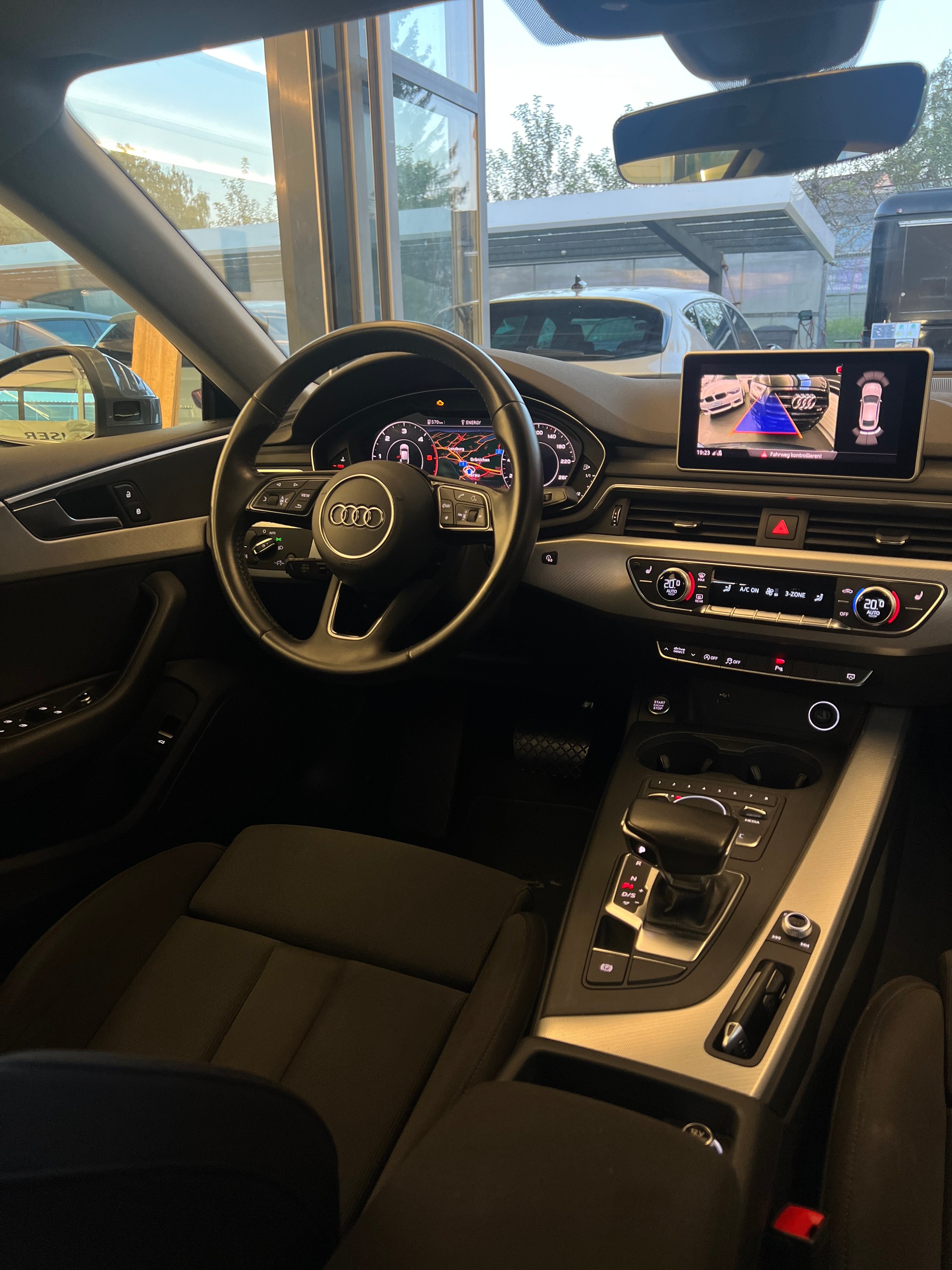 AUDI A5 Sportback 2.0 40 TDI Sport S-Tronic-image-9