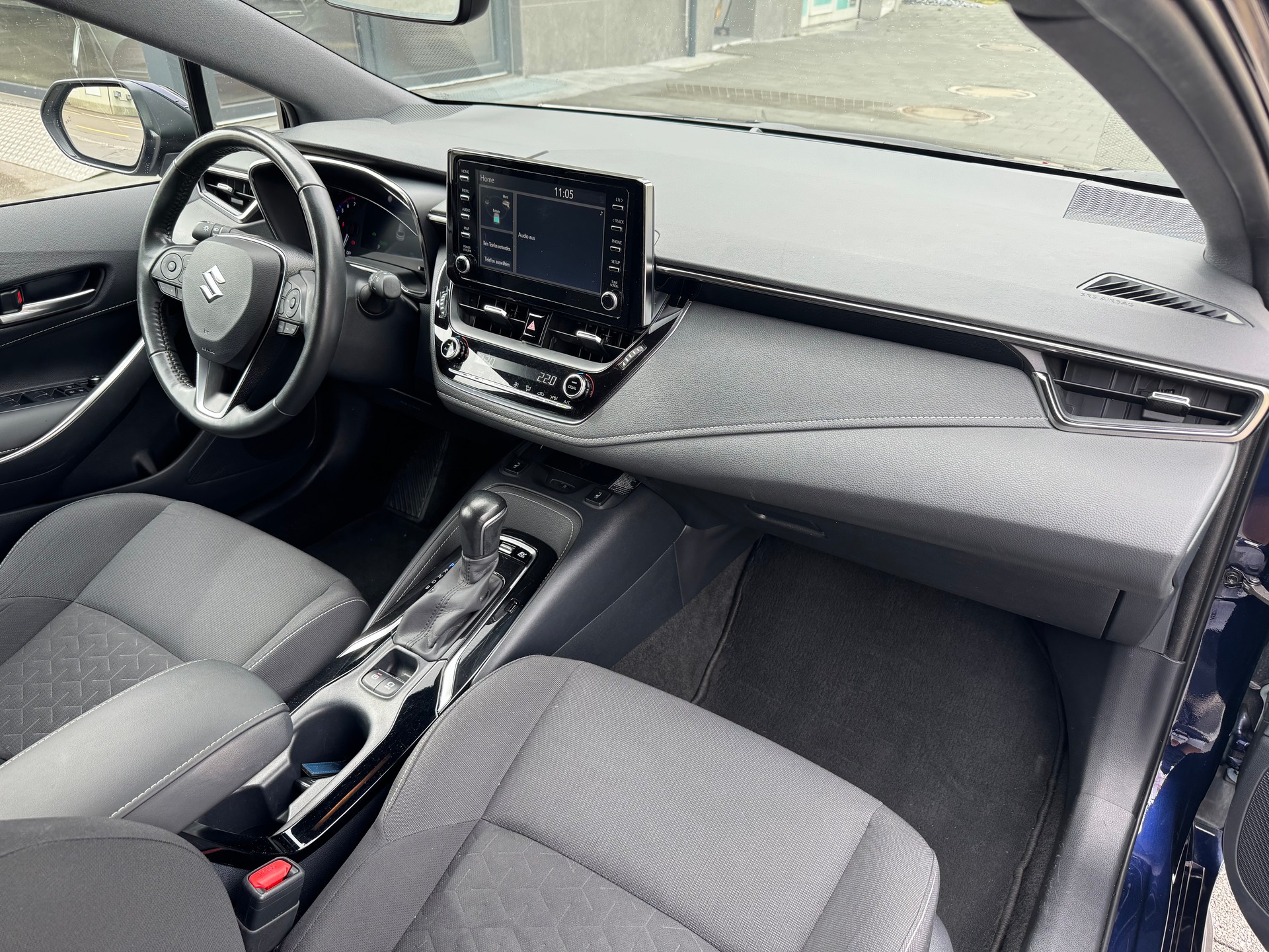 SUZUKI Swace 1.8 Hybrid Compact Top E-CVT-image-11