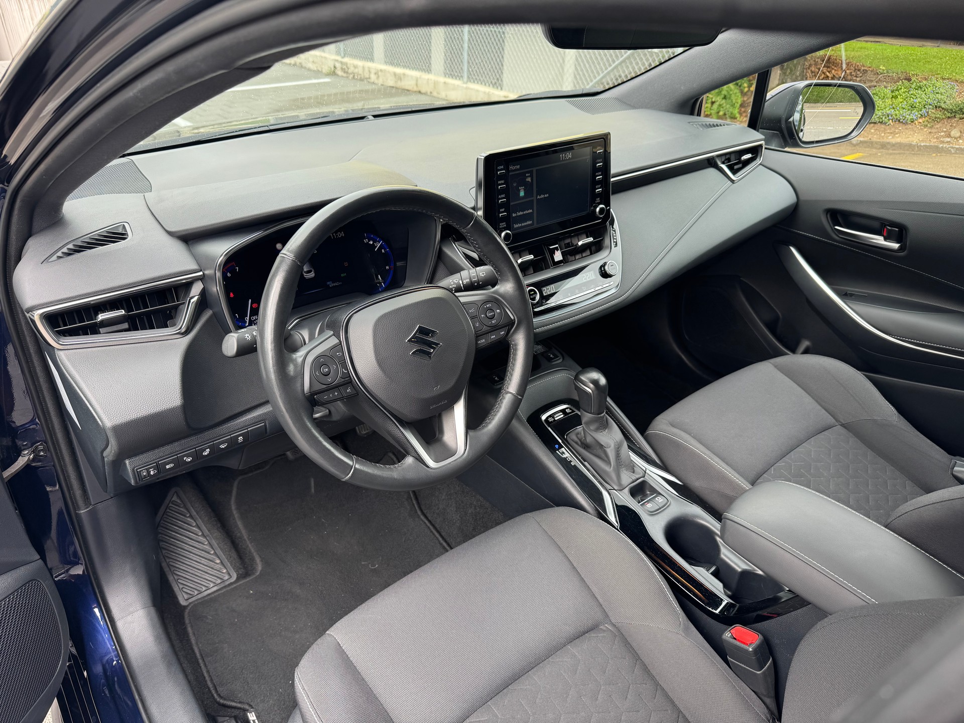SUZUKI Swace 1.8 Hybrid Compact Top E-CVT-image-8