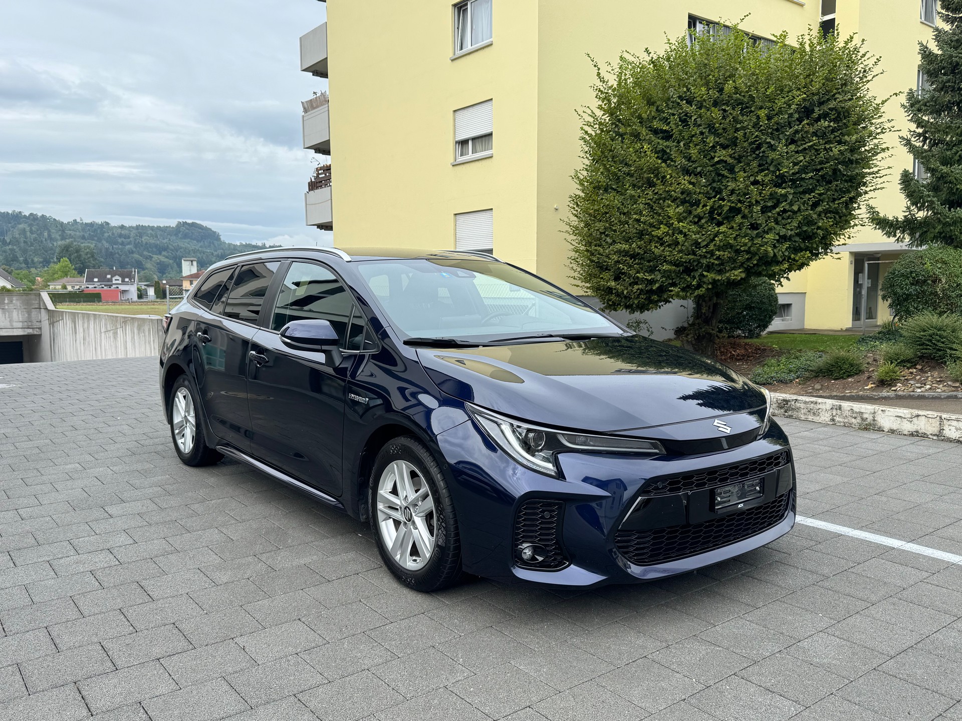 SUZUKI Swace 1.8 Hybrid Compact Top E-CVT-image-6