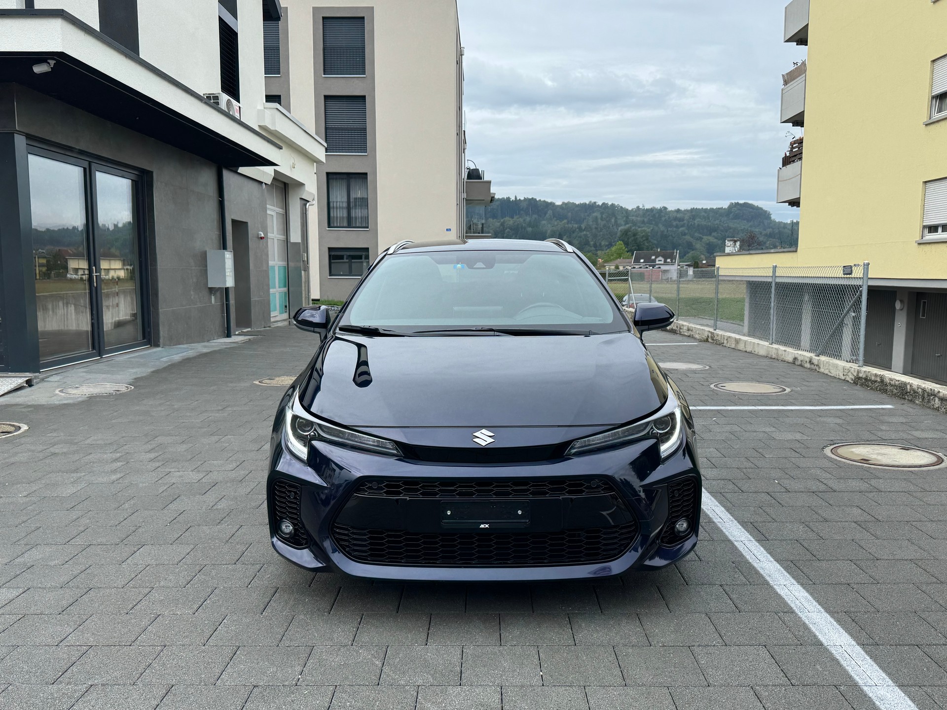 SUZUKI Swace 1.8 Hybrid Compact Top E-CVT-image-7