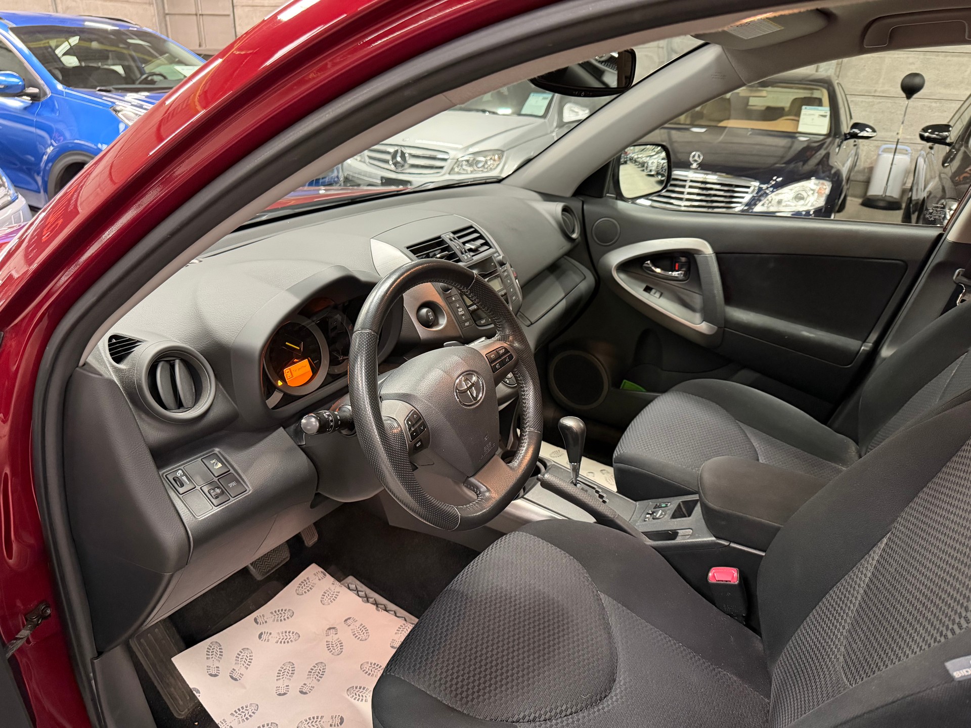 TOYOTA RAV-4 2.0 16V Linea Luna Multidrive-image-11