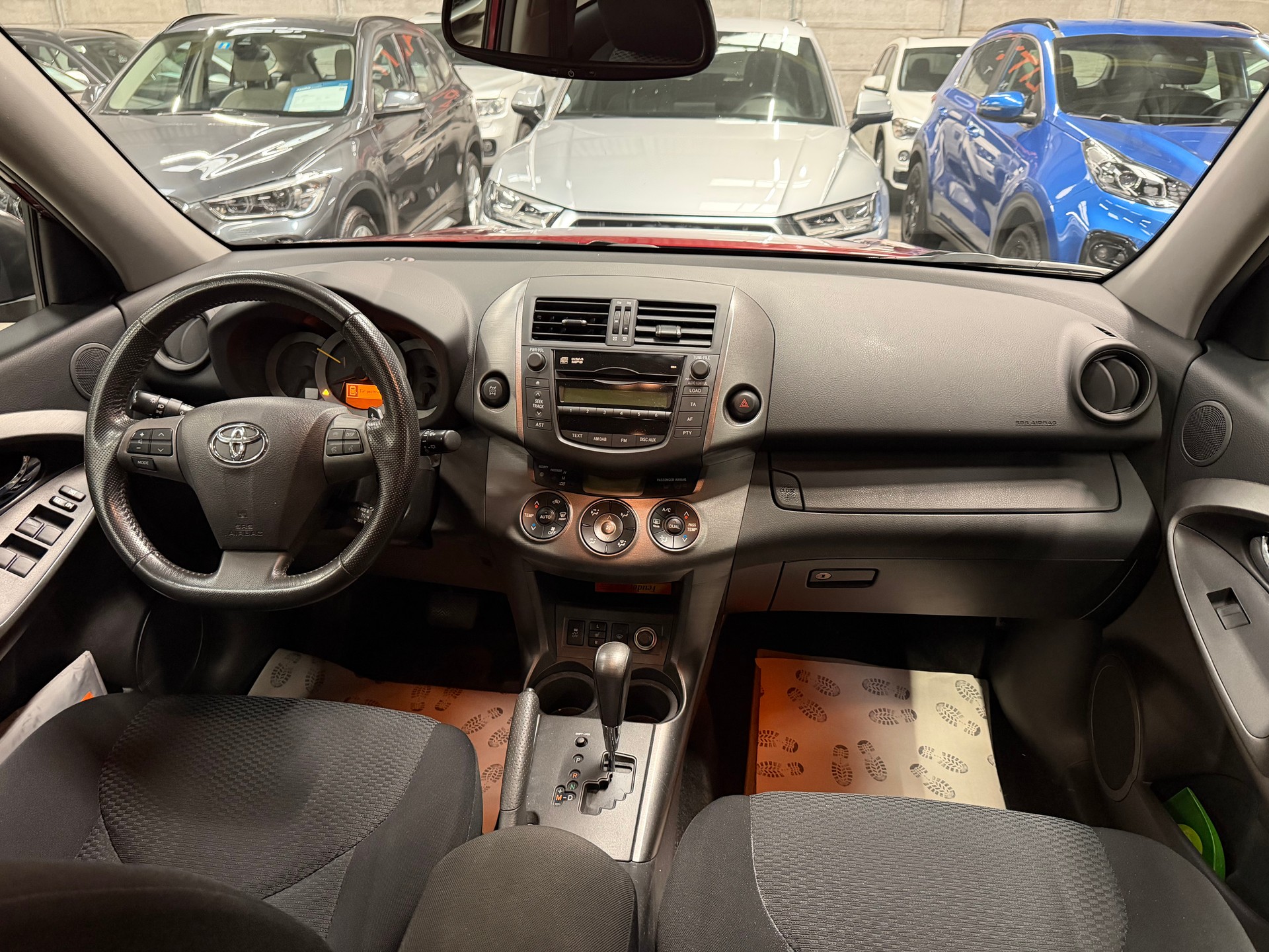 TOYOTA RAV-4 2.0 16V Linea Luna Multidrive-image-15