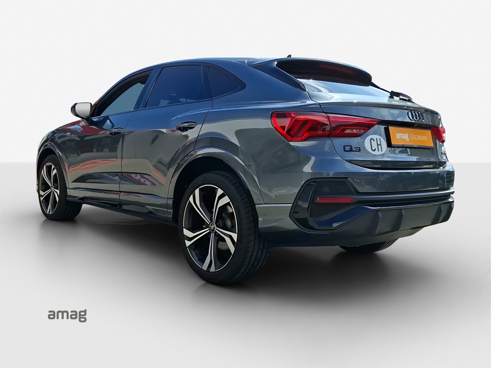 AUDI Q3 Sportback 35 TFSI S line Attraction S-tronic-image-2