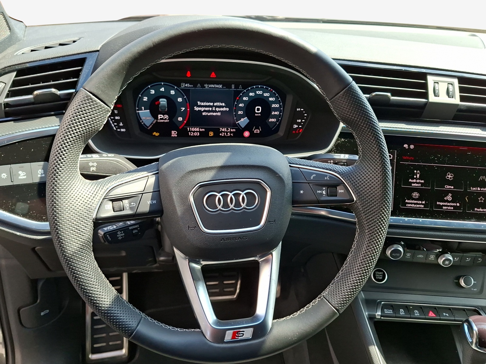 AUDI Q3 Sportback 35 TFSI S line Attraction S-tronic-image-9