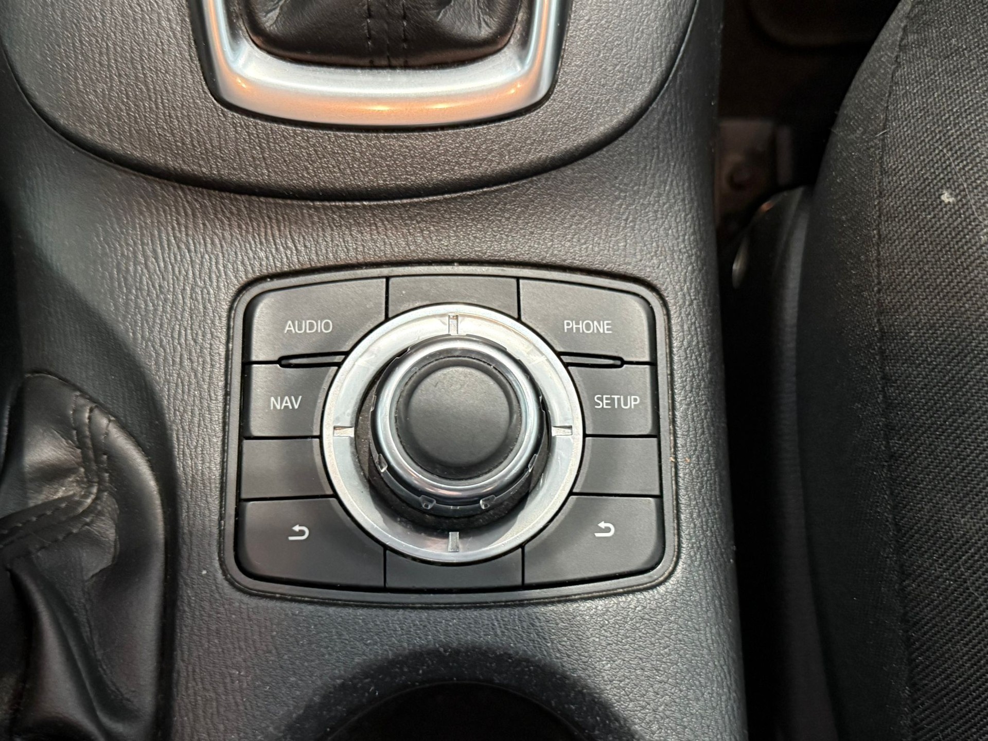 MAZDA CX-5 2.2 D Ambition FWD Automatic-image-13