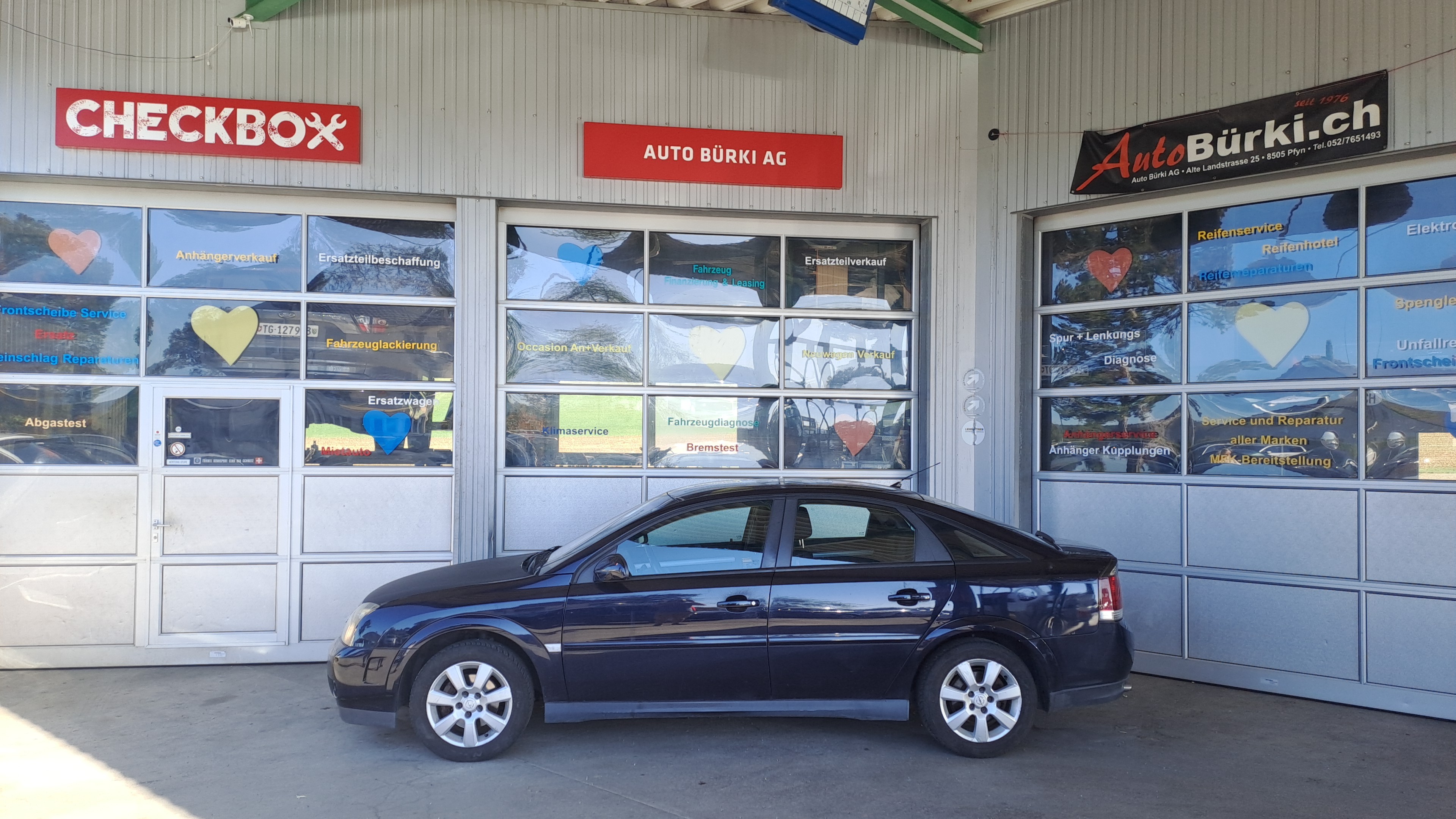 Car photo