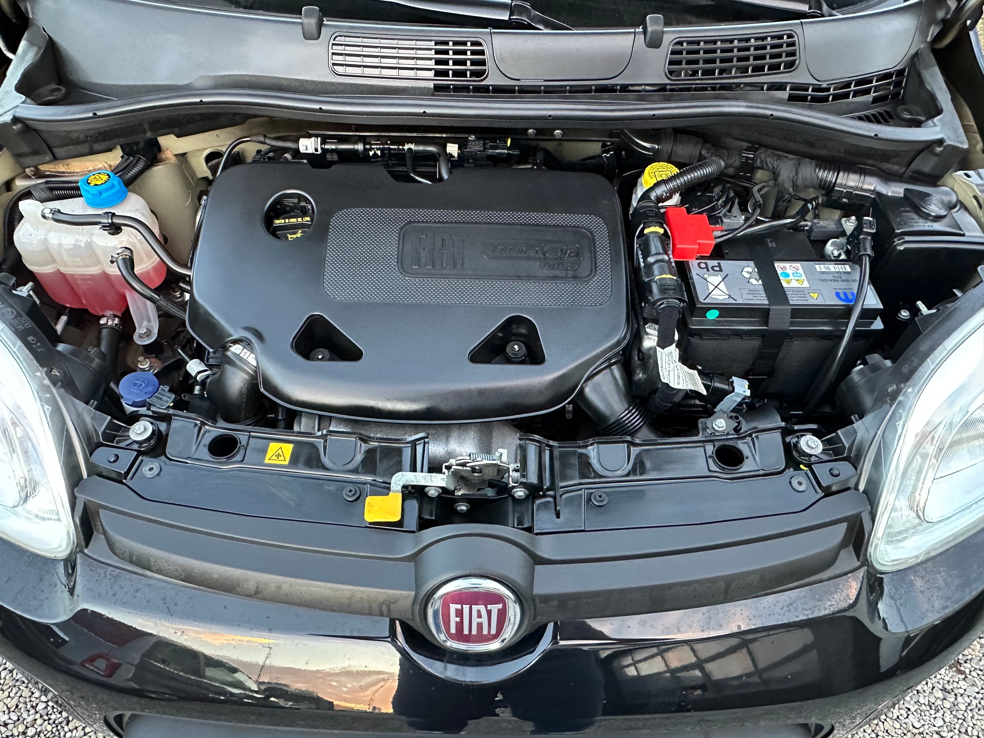 FIAT Panda 0.9 Twinair Turbo 4x4-image-24