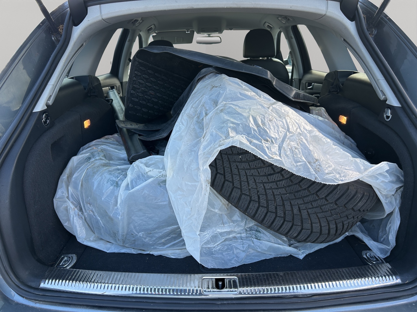 AUDI A4 allroad 2.0 TFSI quattro S-tronic-image-16