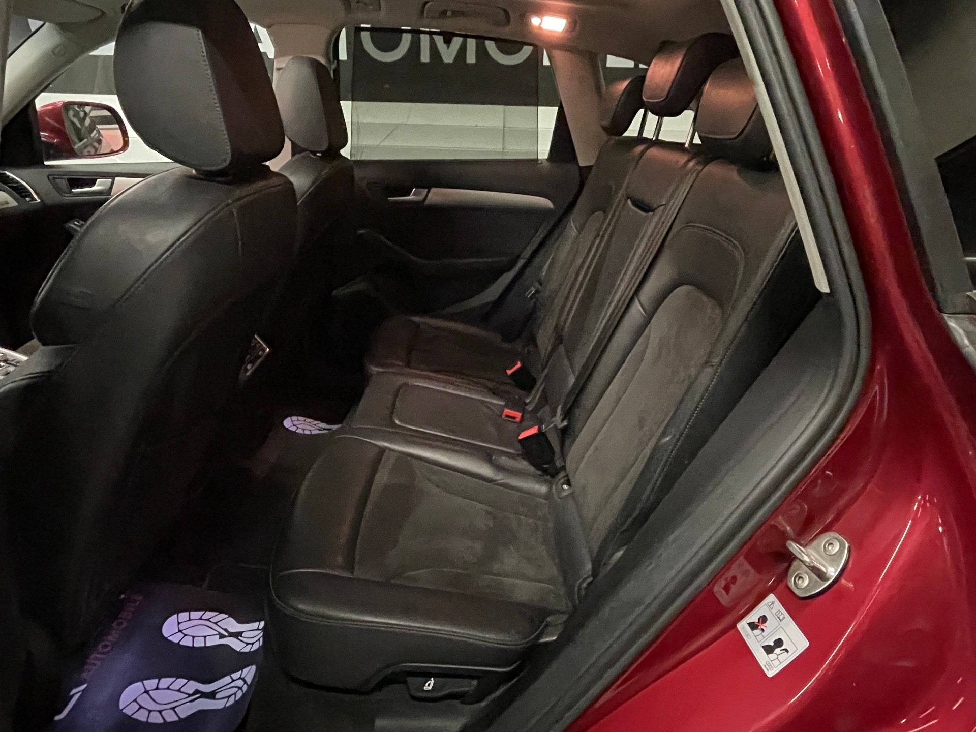 AUDI Q5 2.0 TFSI hybrid quattro tiptronic-image-15