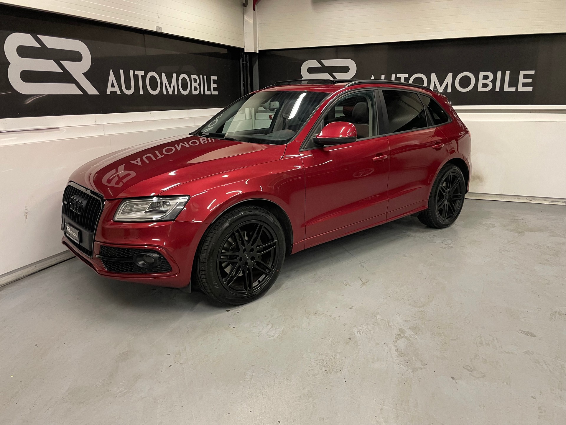 AUDI Q5 2.0 TFSI hybrid quattro tiptronic