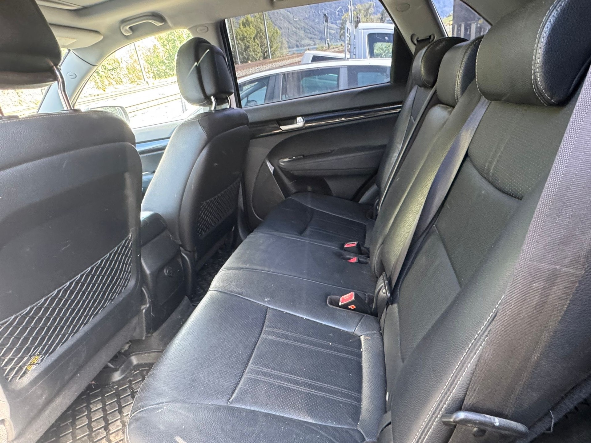 KIA Sorento 2.2 CRDI Trend Automatic-image-13