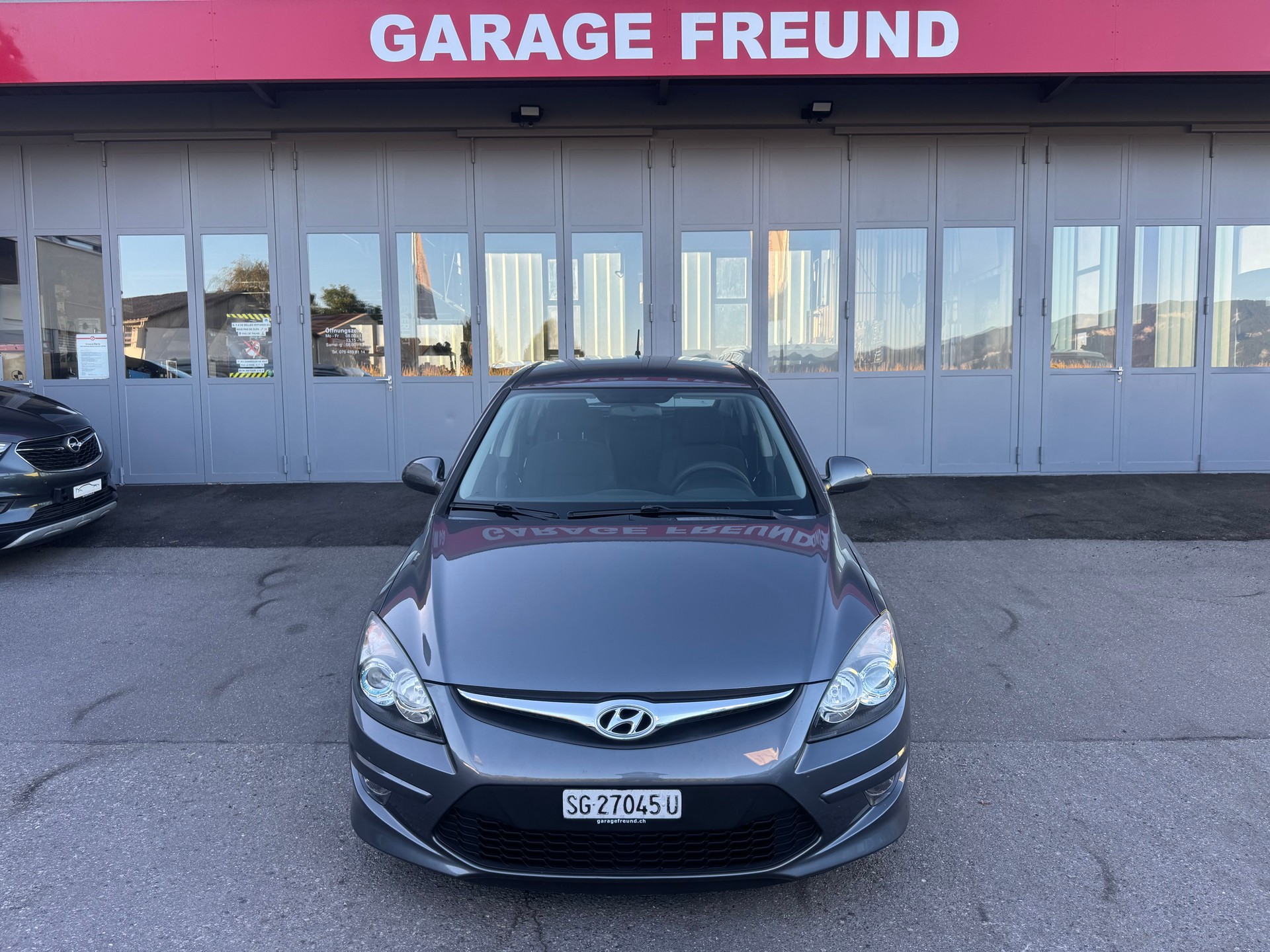HYUNDAI i30 1.4 Comfort-image-4