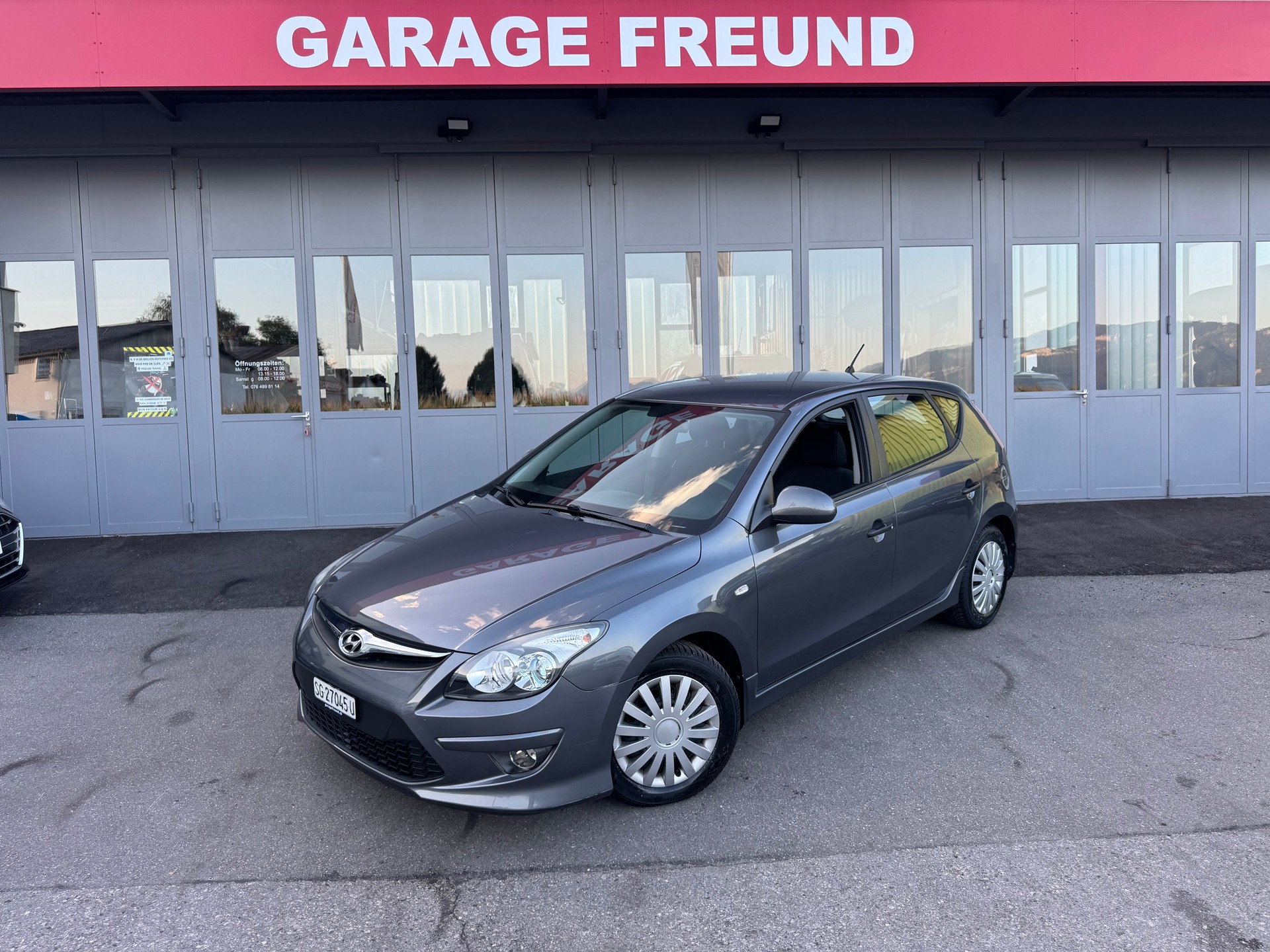 HYUNDAI i30 1.4 Comfort-showroom-element-3
