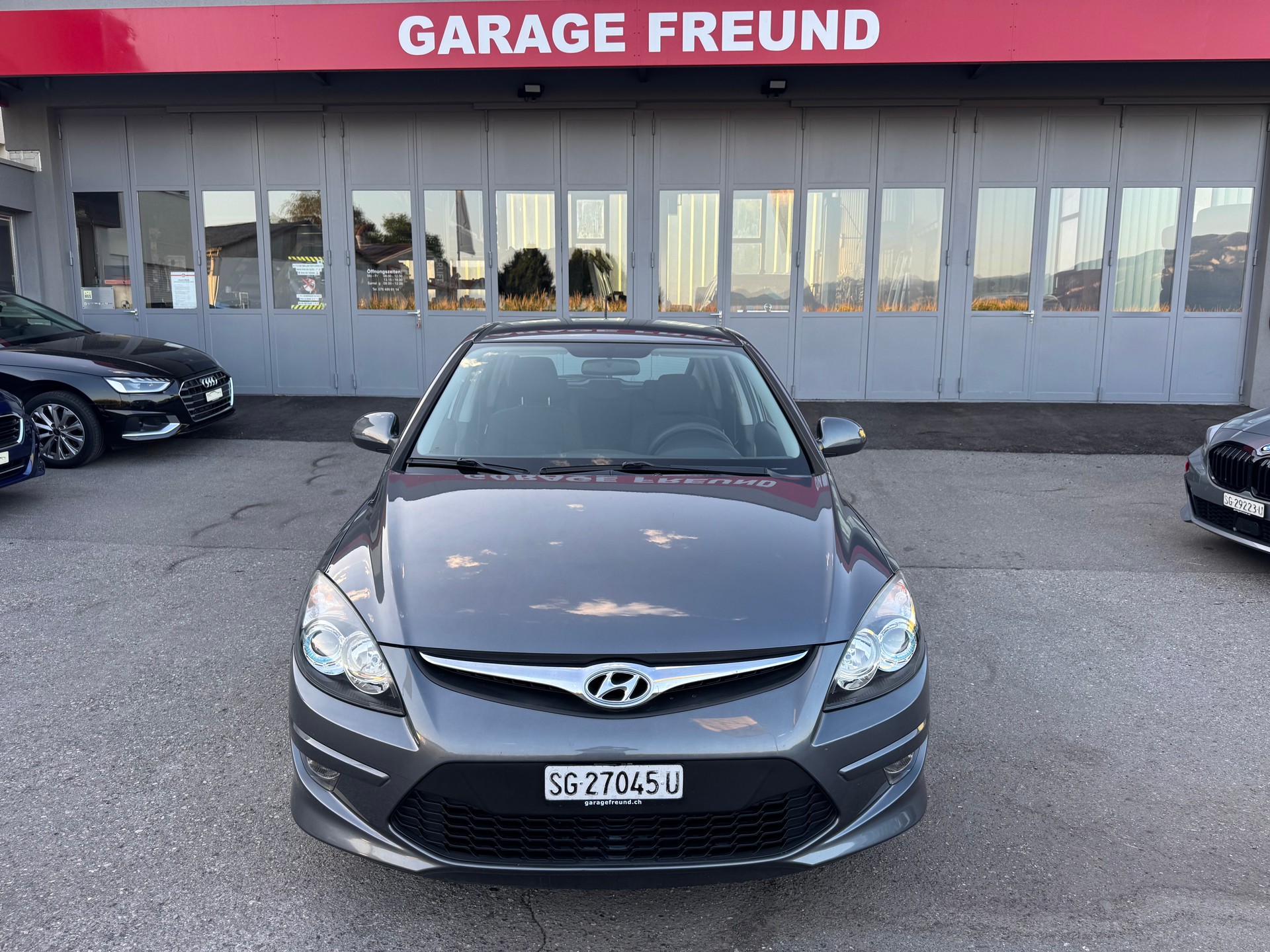 HYUNDAI i30 1.4 Comfort-image-4