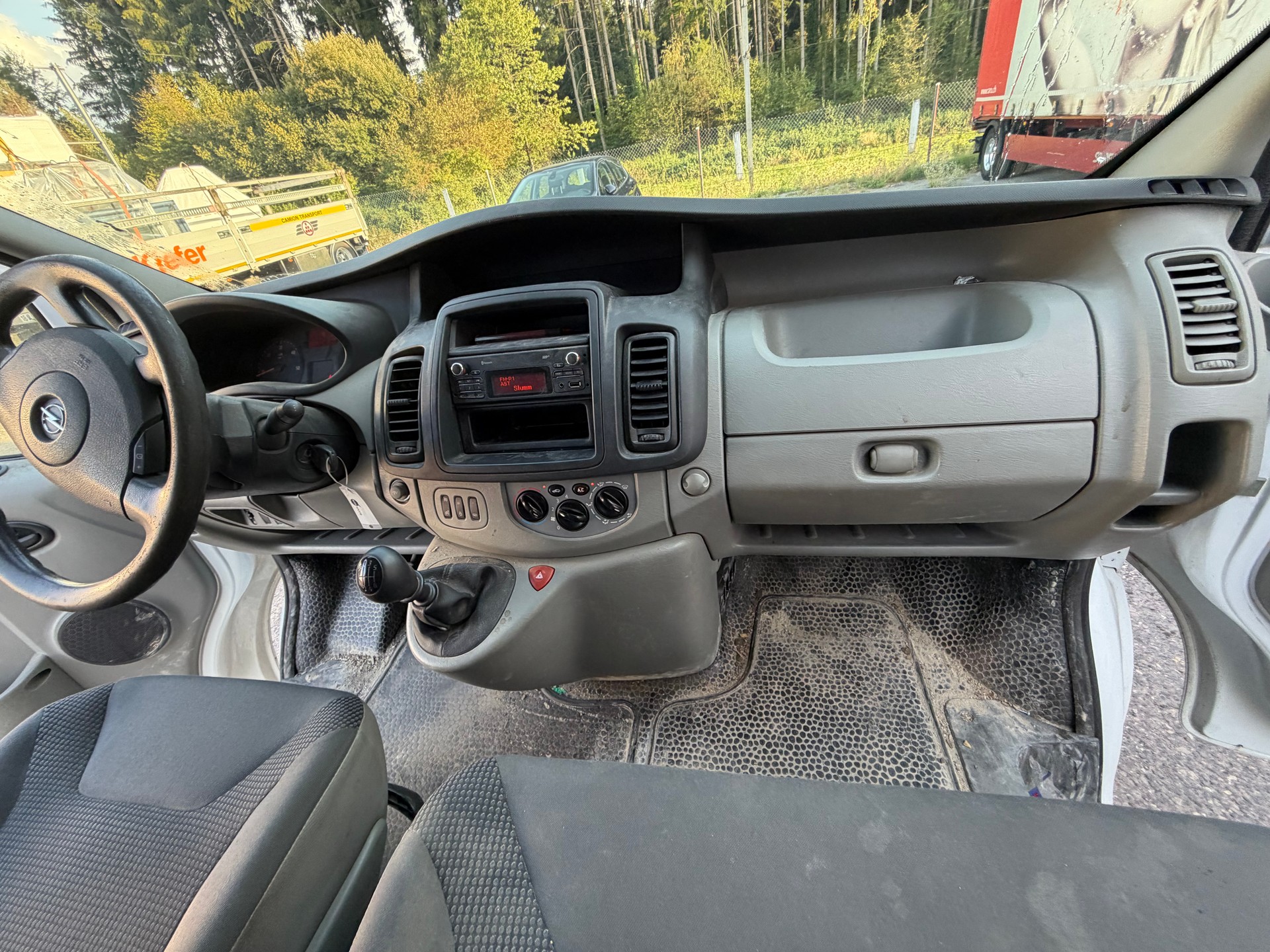 OPEL Vivaro 2.0 CDTI 2.9t L1H1-image-8