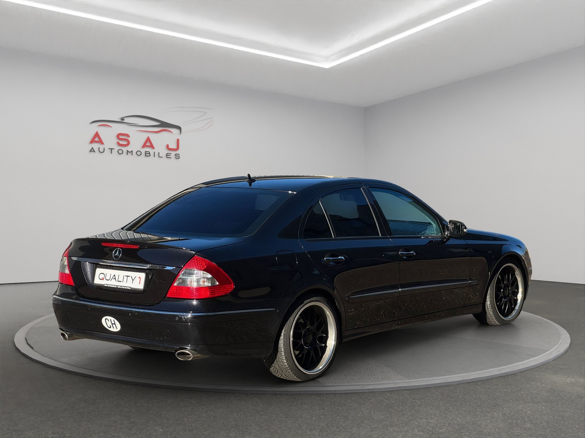 MERCEDES-BENZ E 320 CDI Avantgarde 7G-Tronic-image-5