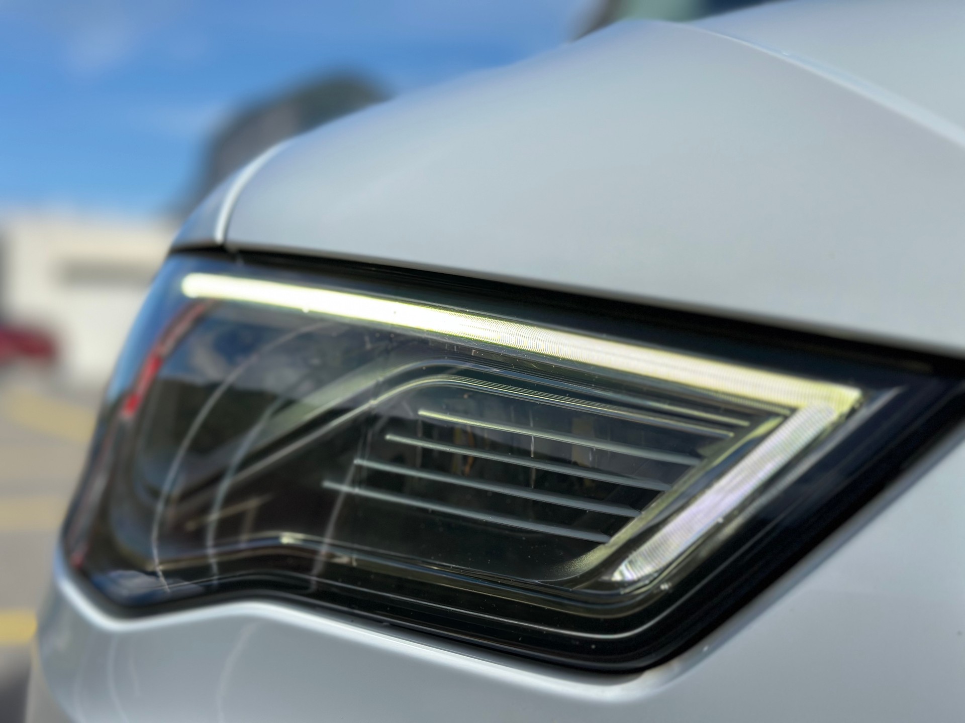 AUDI A3 Sportback 1.4 e-tron Ambition S-tronic-image-6