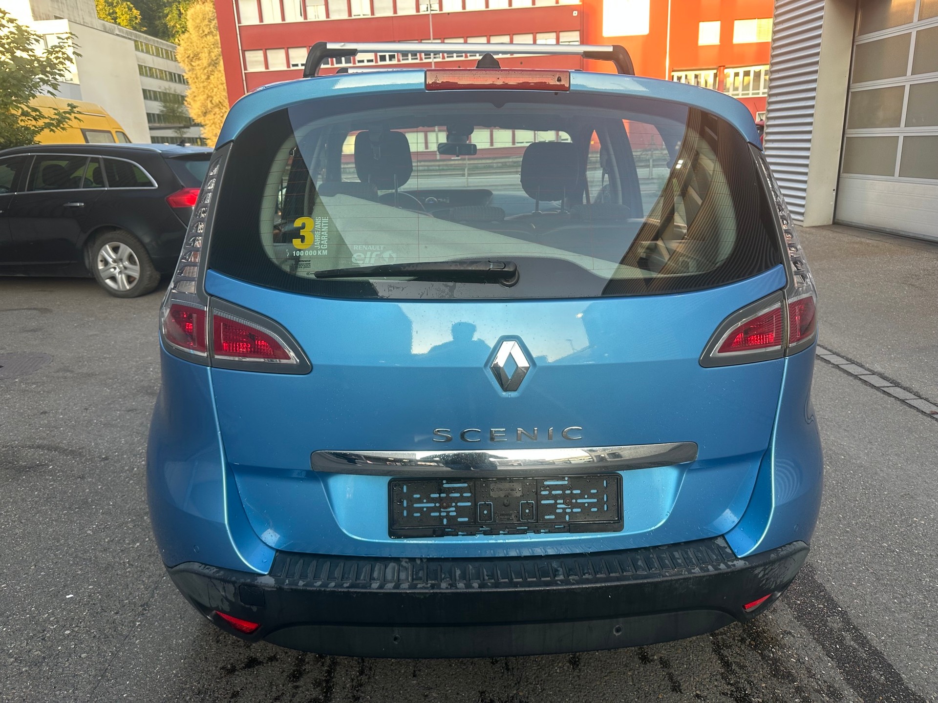 RENAULT Scénic 2.0 16V Dynamique X-Tronic CVT-image-4