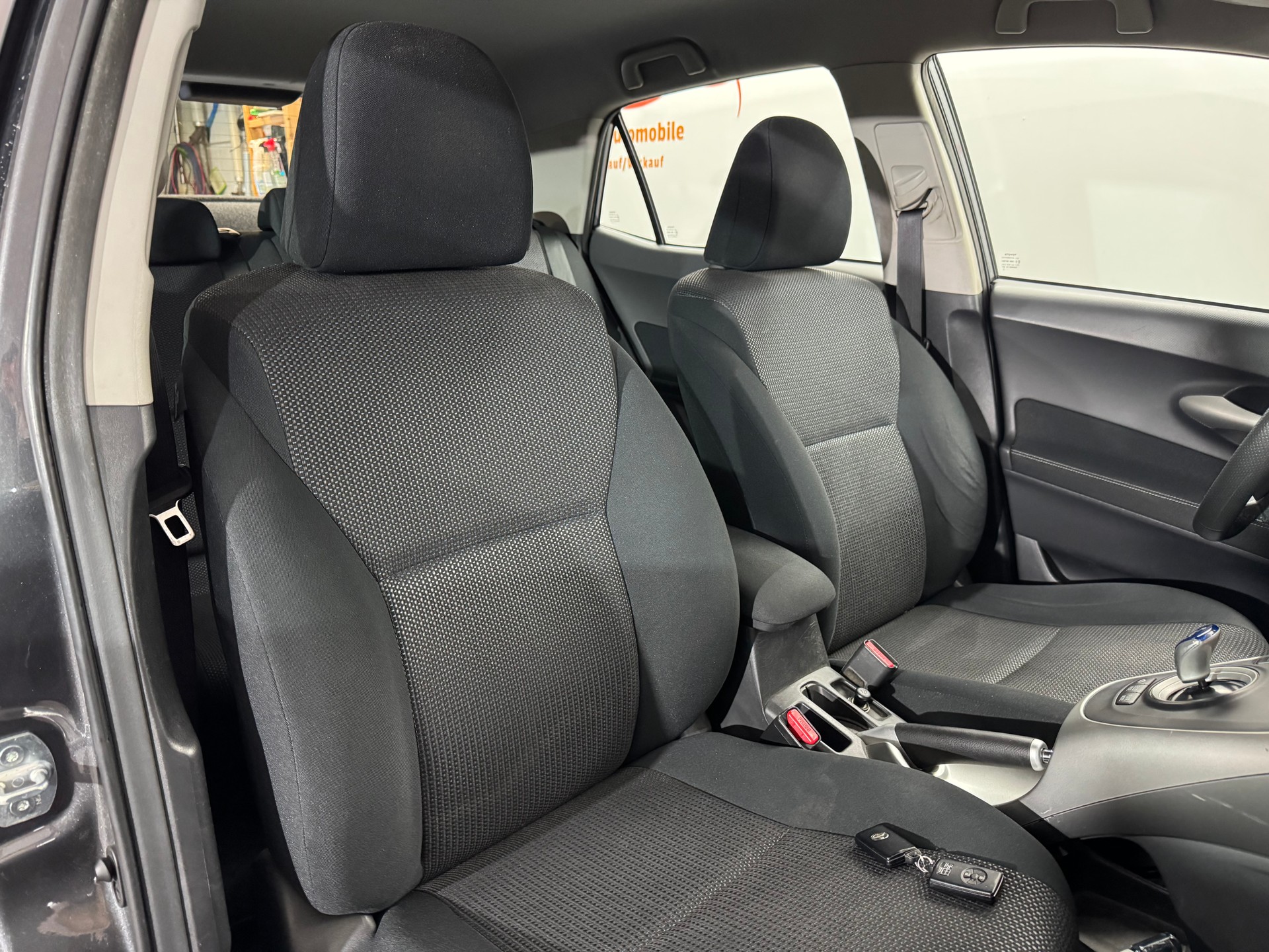 TOYOTA Auris 1.8 16V HSD Linea Luna-image-11