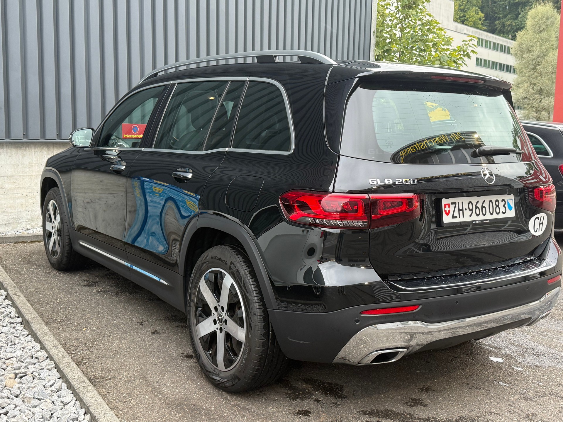 MERCEDES-BENZ GLB 200 Progressive-image-1