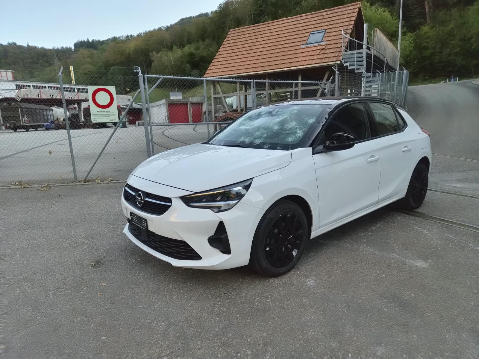 OPEL 1.2 T GS Line-image-0