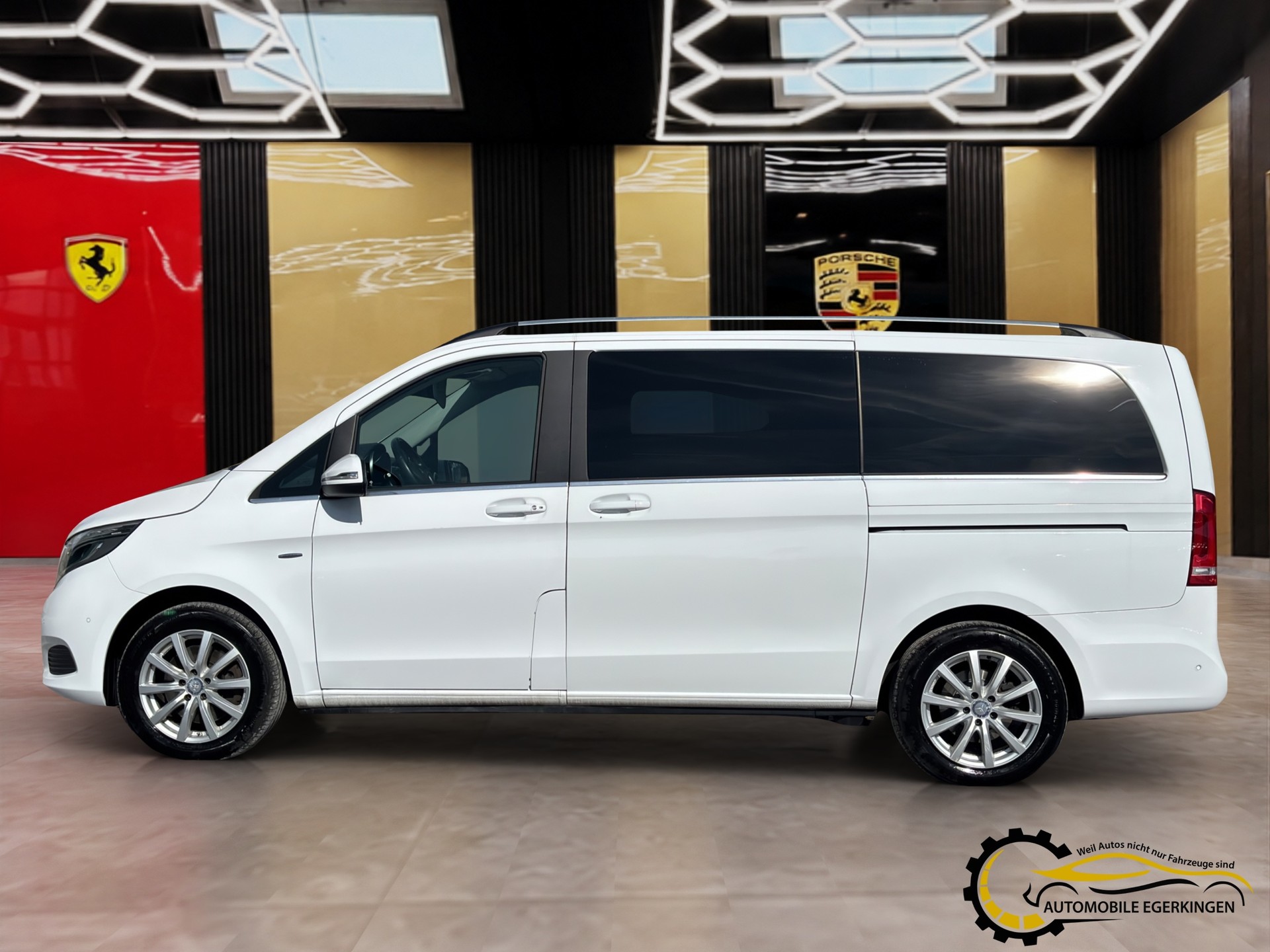 MERCEDES-BENZ V 250 d BlueTec Avant. lang 4m Van-image-7