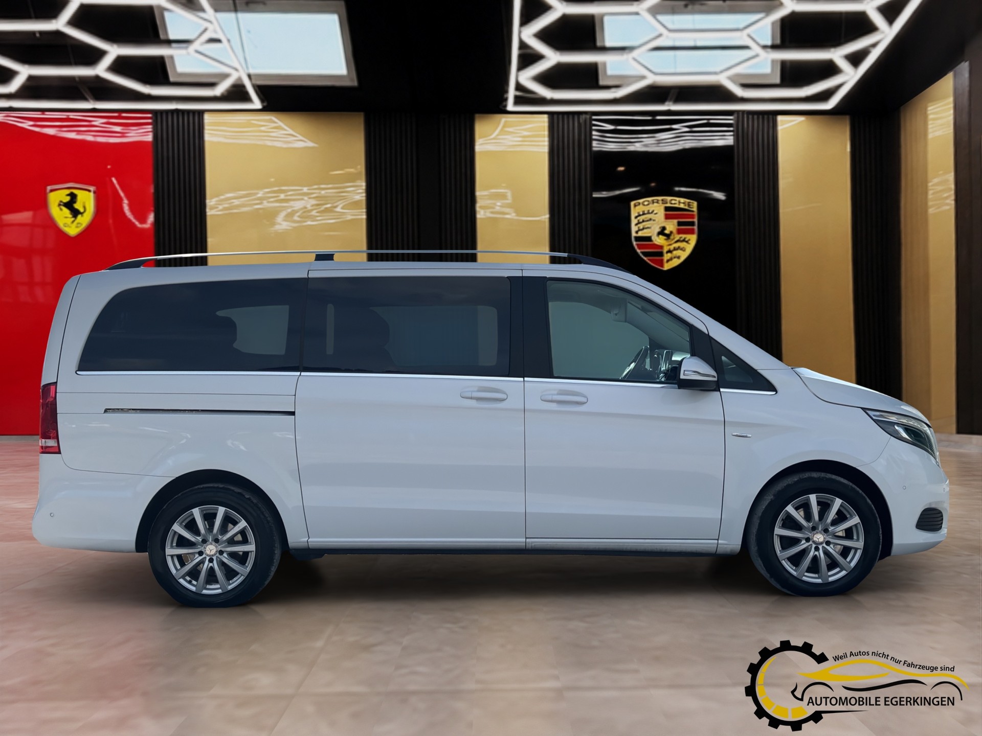 MERCEDES-BENZ V 250 d BlueTec Avant. lang 4m Van-image-3
