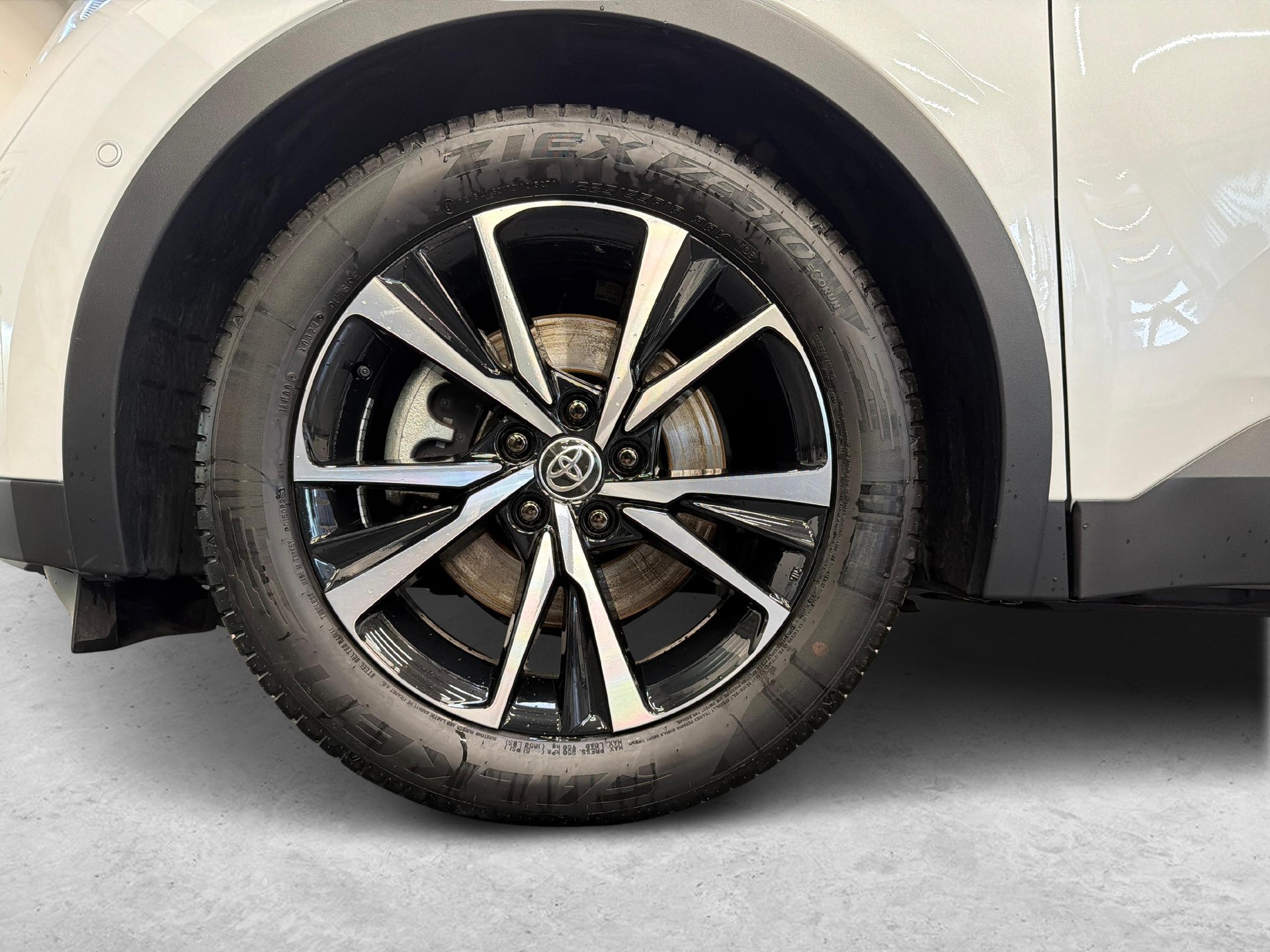 TOYOTA C-HR 2.0 HEV Trend 4x4-image-12