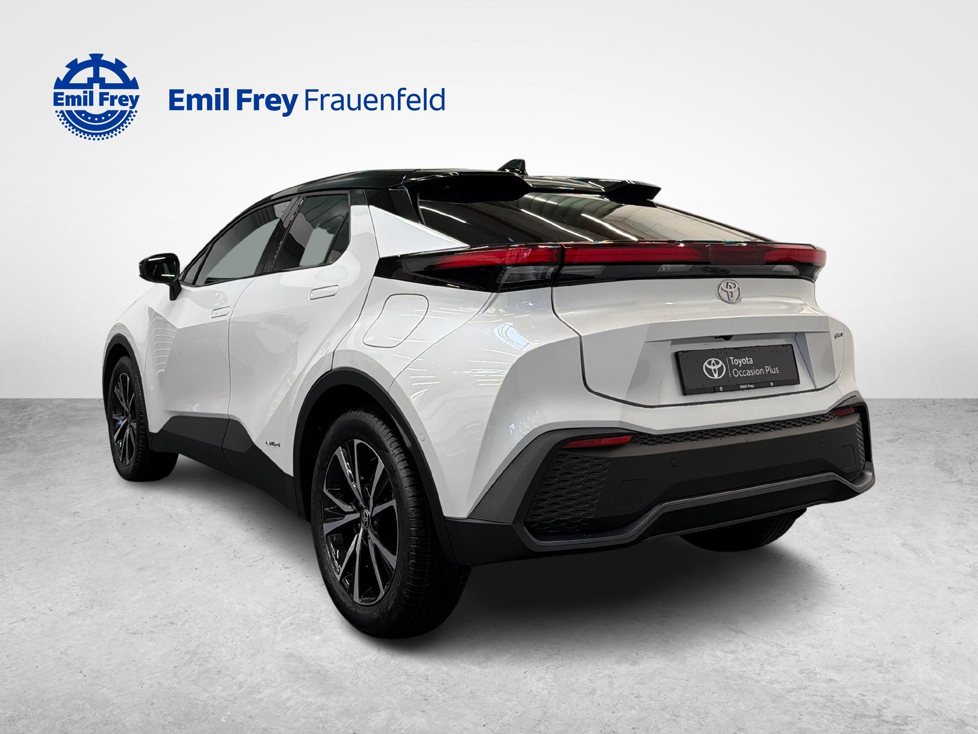 TOYOTA C-HR 2.0 HEV Trend 4x4-image-2