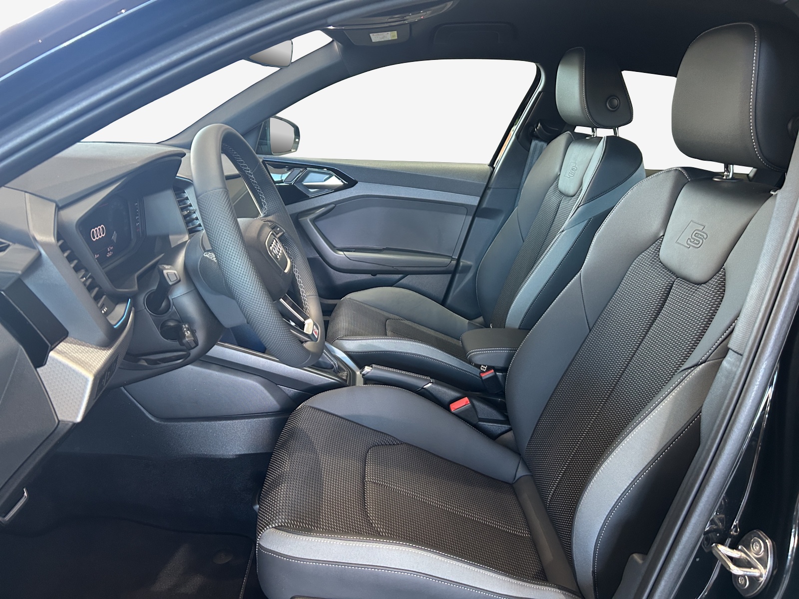 AUDI A1 Sportback 30 TFSI S Line Attraction S-tronic-image-7
