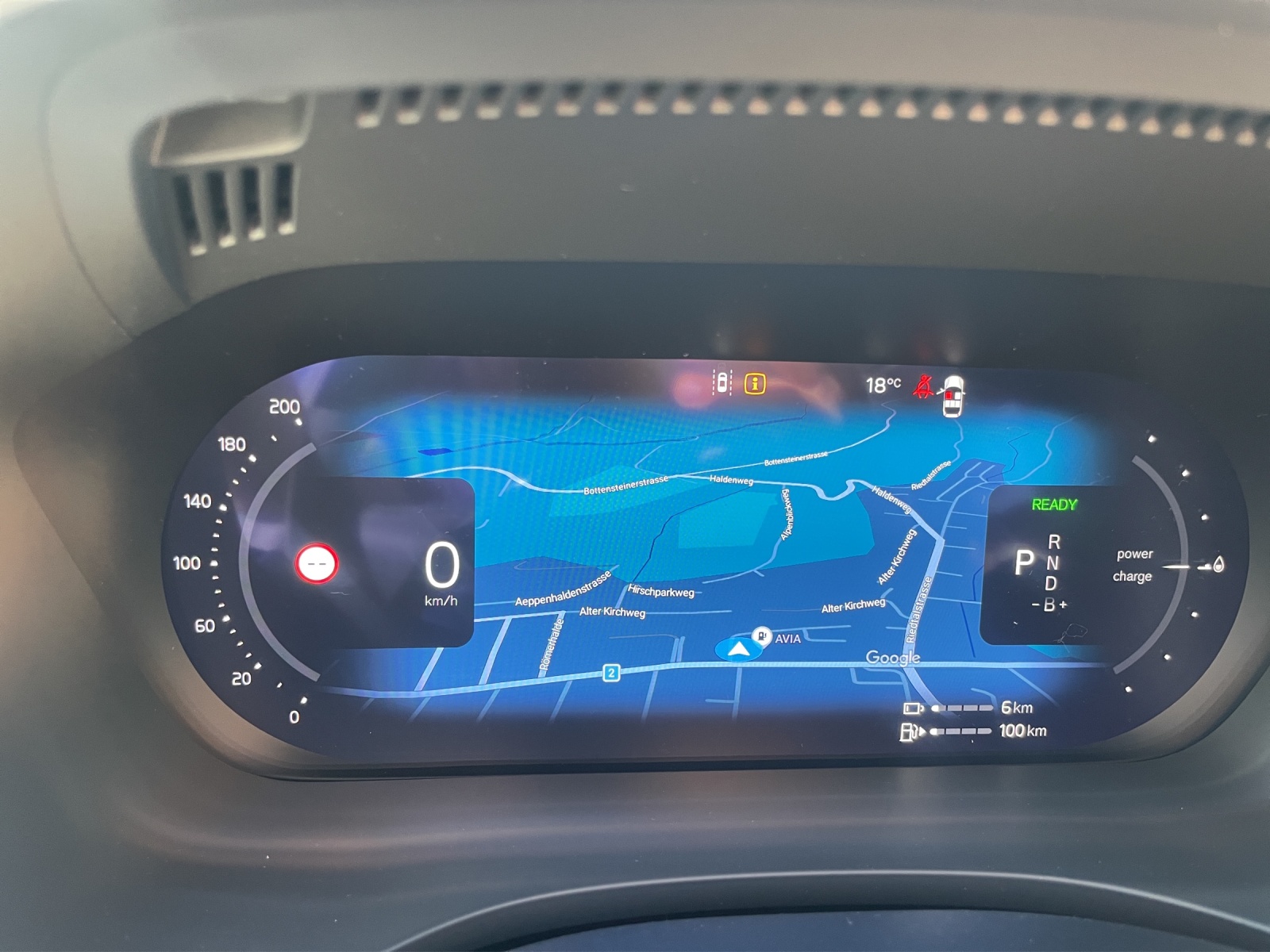 VOLVO XC60 2.0 T6 TE Black Edition eAWD-image-15