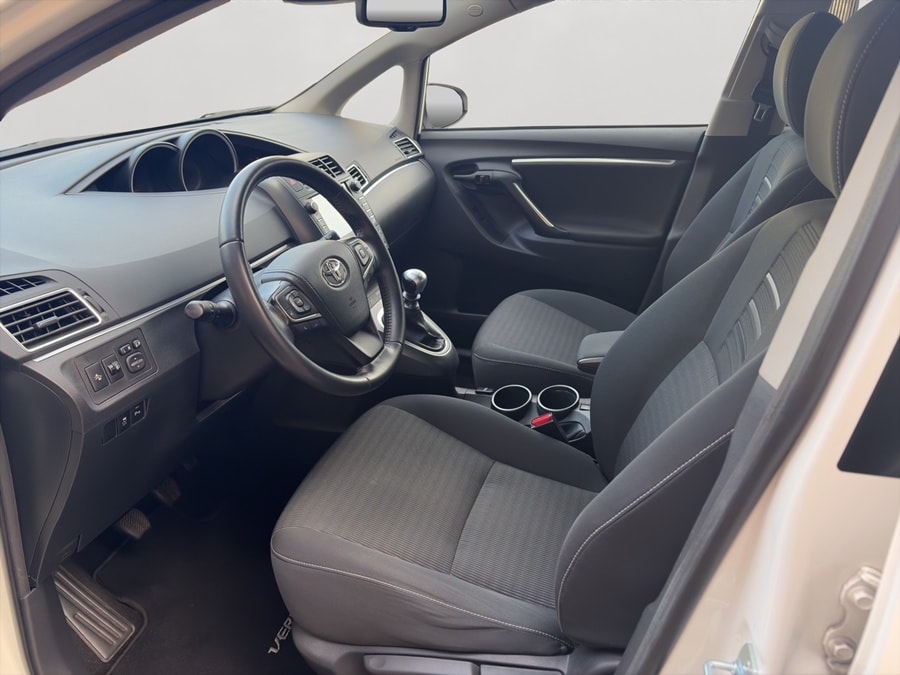 TOYOTA Verso 1.8 Trend-image-7