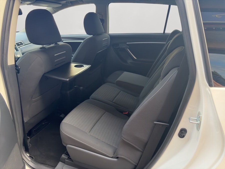TOYOTA Verso 1.8 Trend-image-8