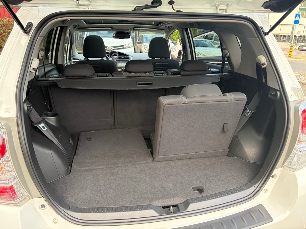 TOYOTA Verso 1.8 Trend-image-6