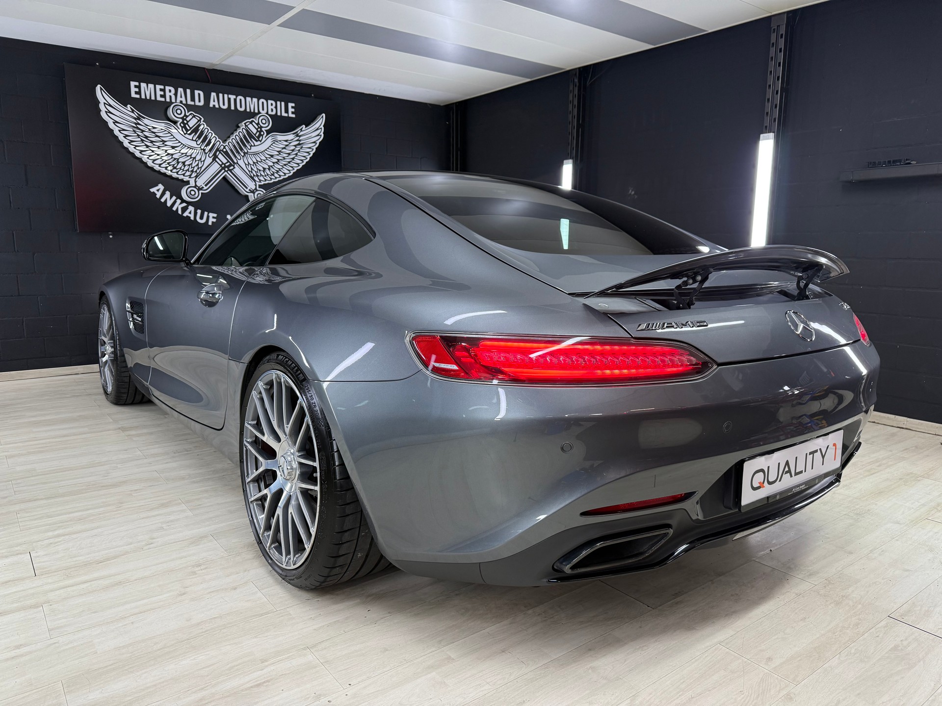 MERCEDES-BENZ AMG GT S Speedshift DCT-image-4