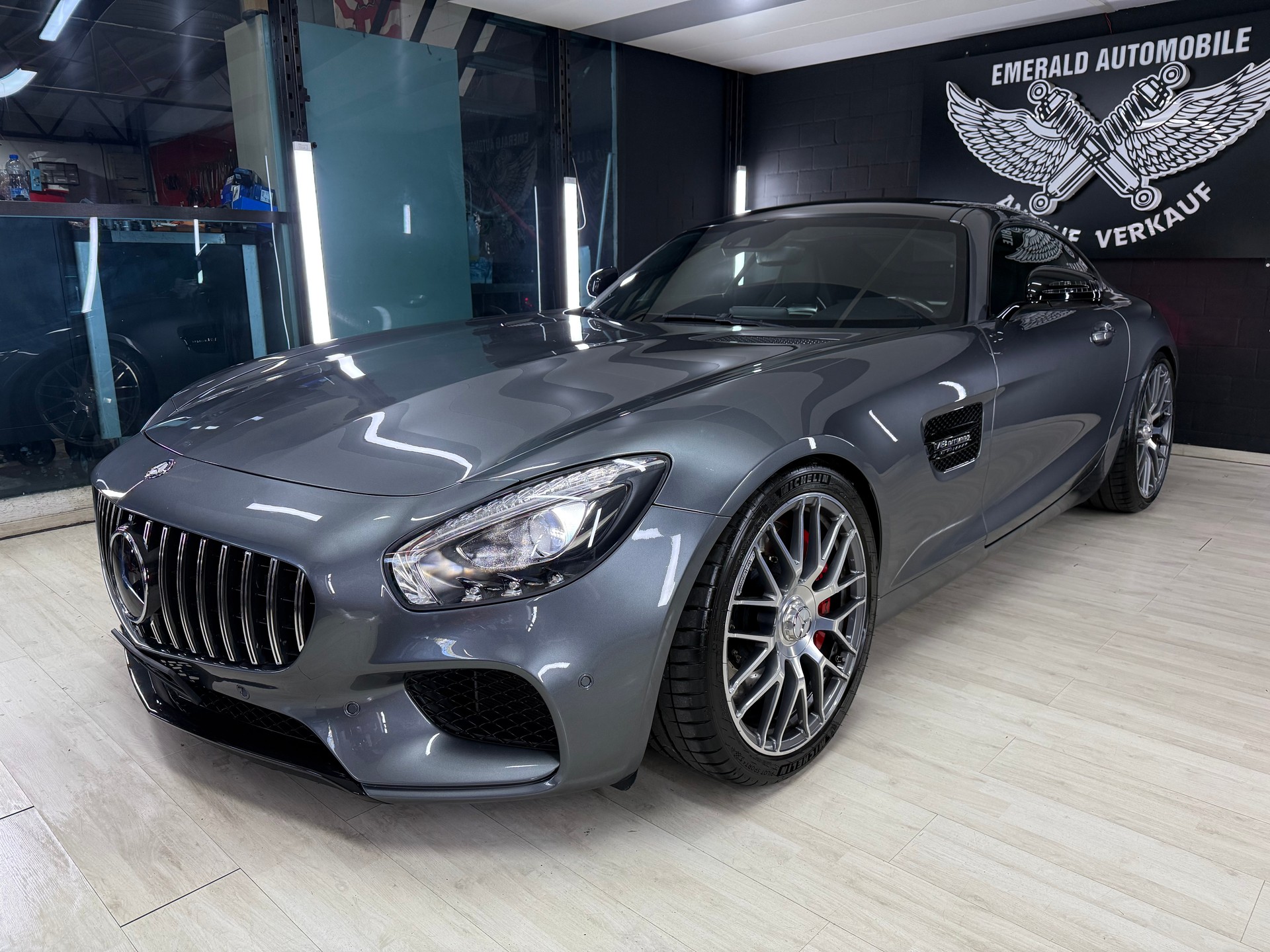 MERCEDES-BENZ AMG GT S Speedshift DCT-image-2