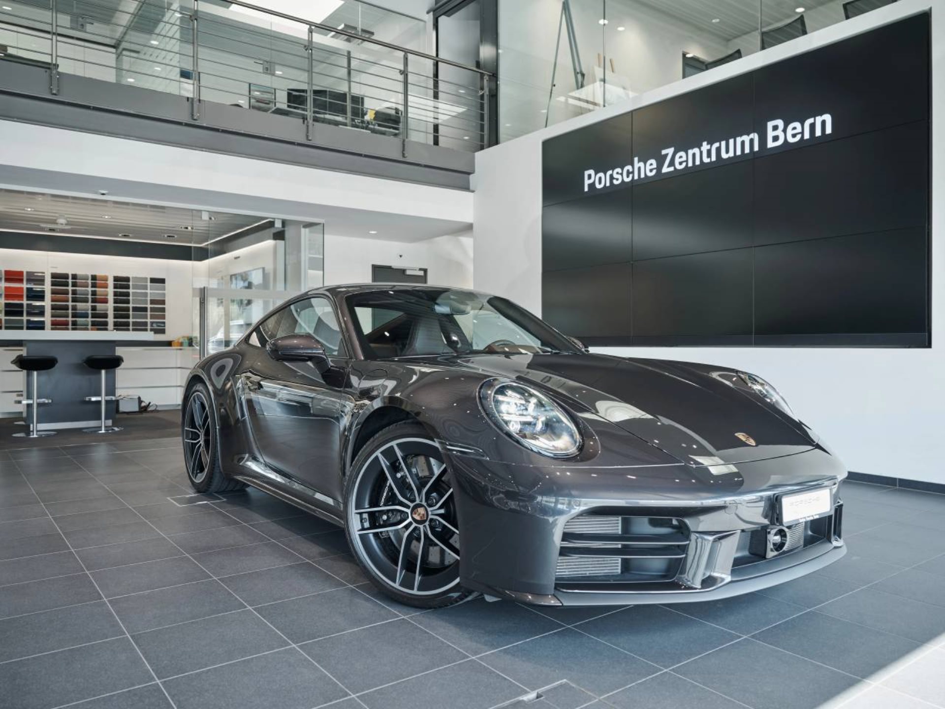 PORSCHE 911 Carrera 4S-image-0