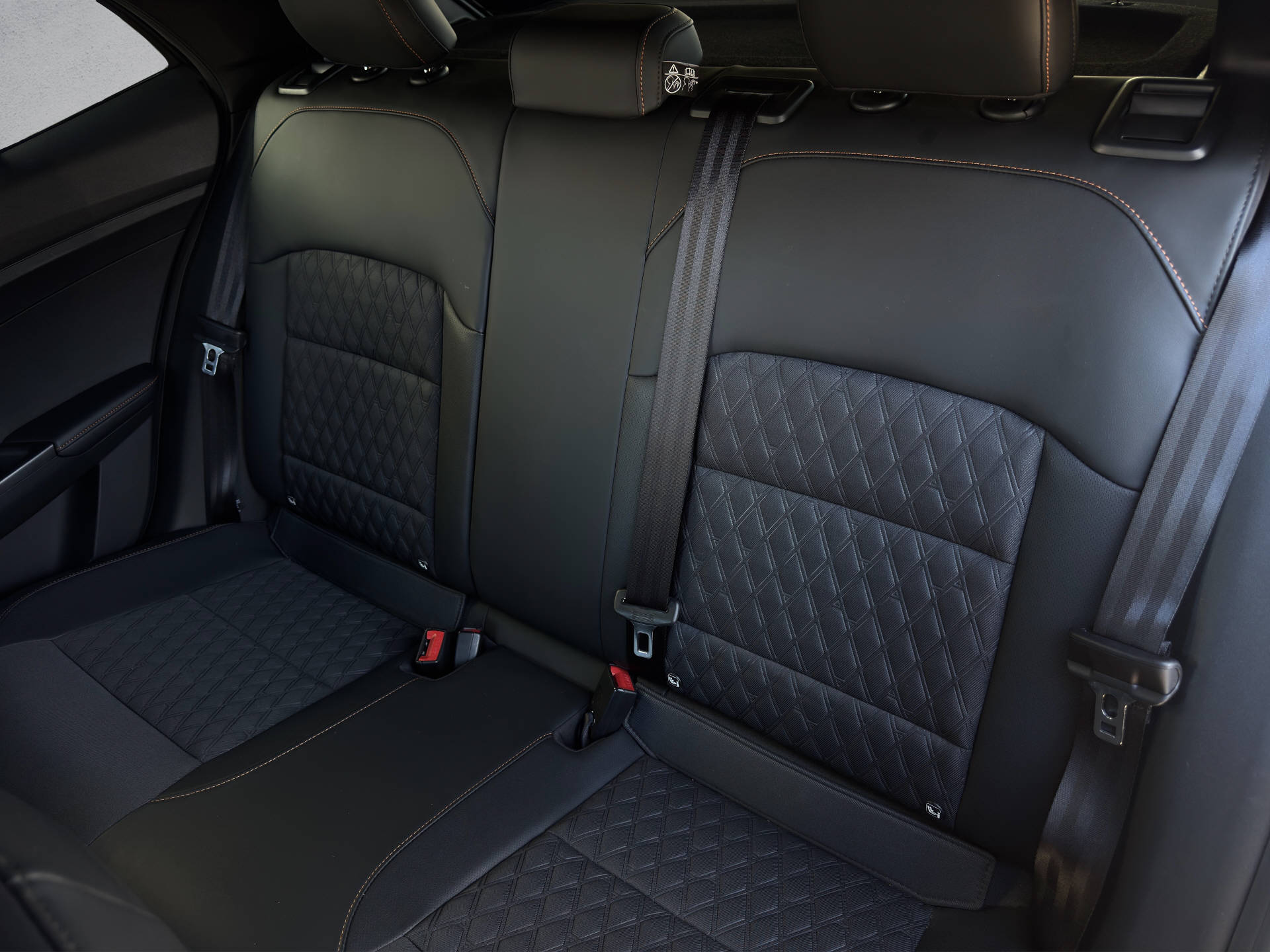 MG 3 1.5 Hybrid Luxury-image-11