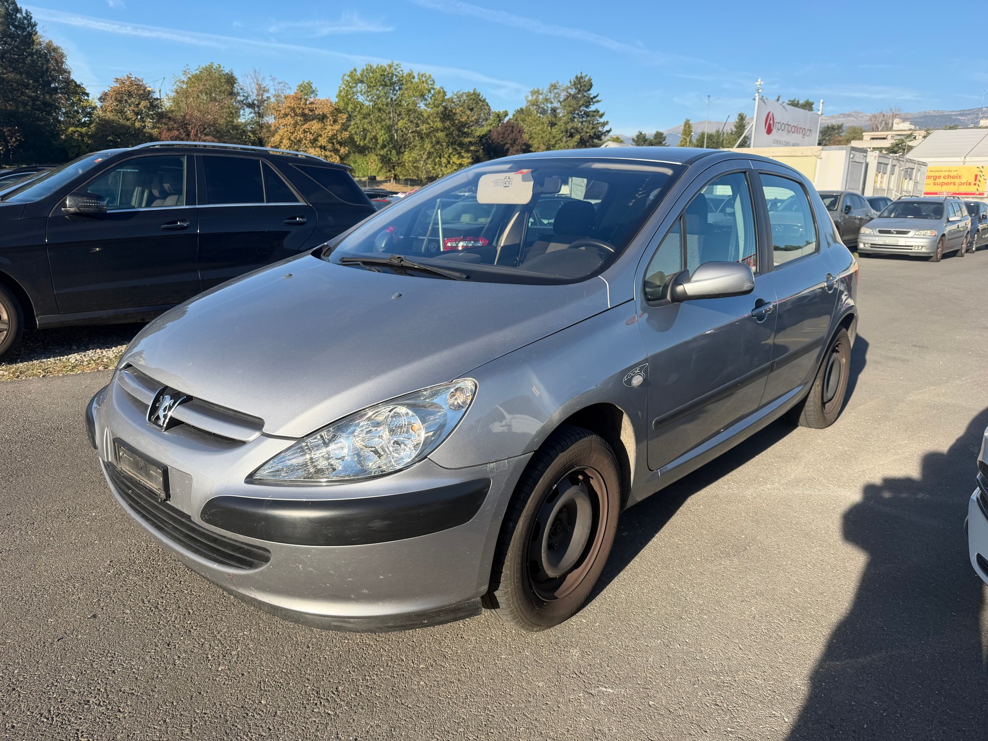 PEUGEOT 307 1.4 16V XR-image-1